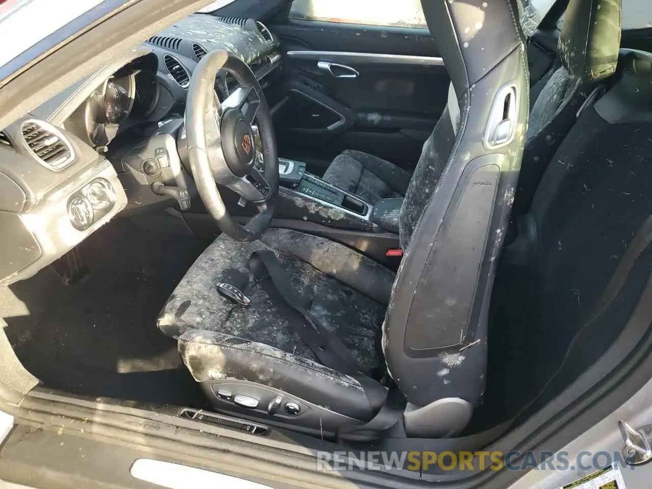 7 Photograph of a damaged car WP0AA2A84NS255294 PORSCHE CAYMAN 2022