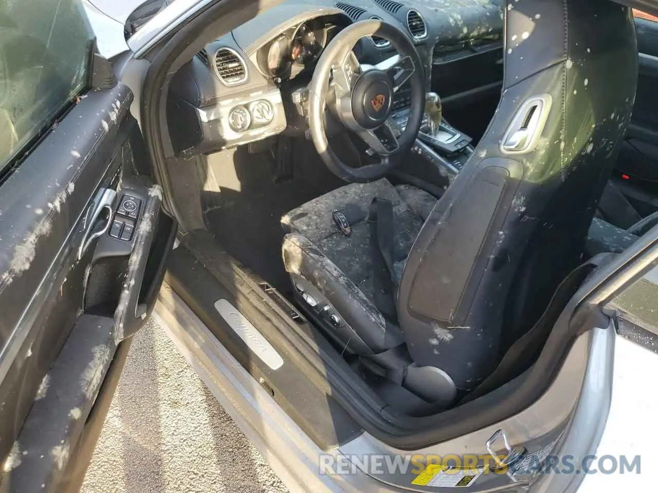 8 Photograph of a damaged car WP0AA2A84NS255294 PORSCHE CAYMAN 2022