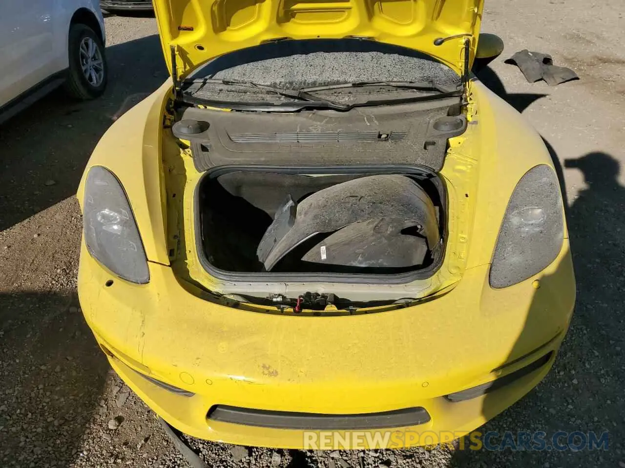 11 Photograph of a damaged car WP0AB2A88PK268128 PORSCHE CAYMAN 2023
