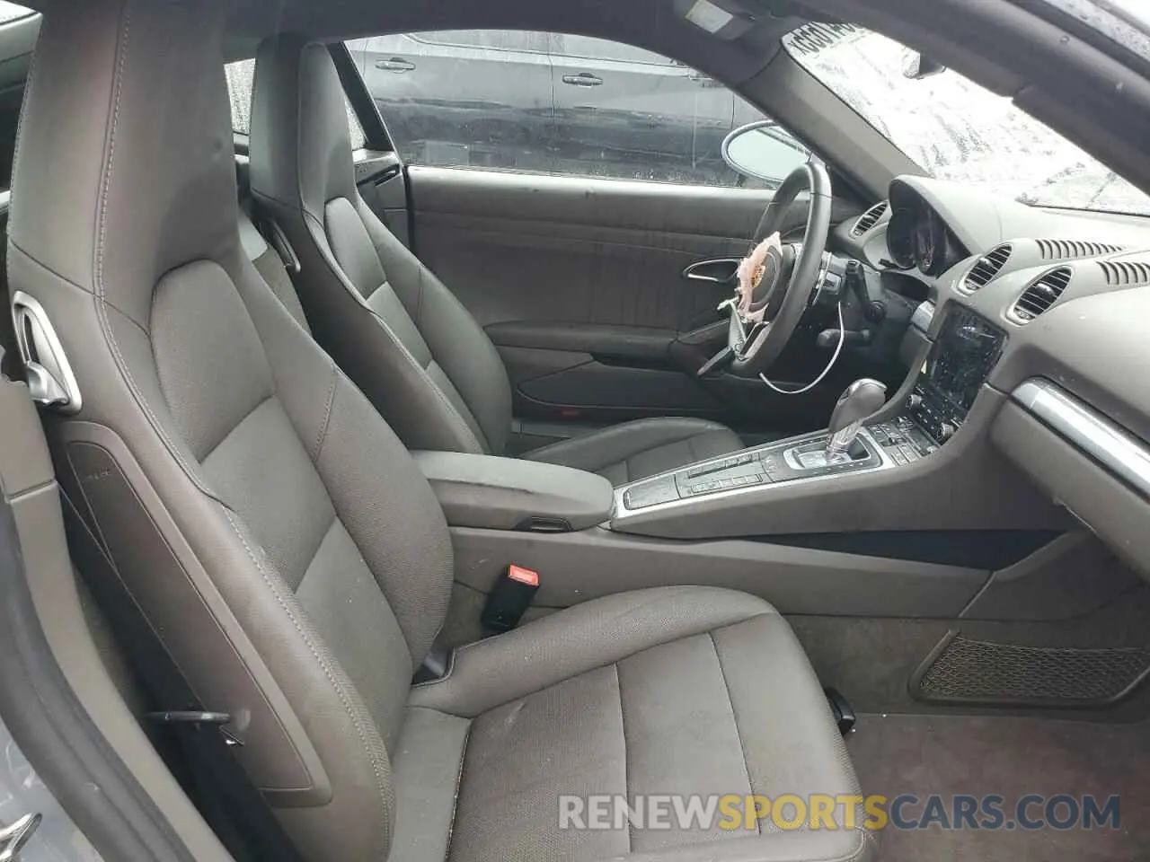 10 Photograph of a damaged car WP0AA2A88RK255448 PORSCHE CAYMAN 2024
