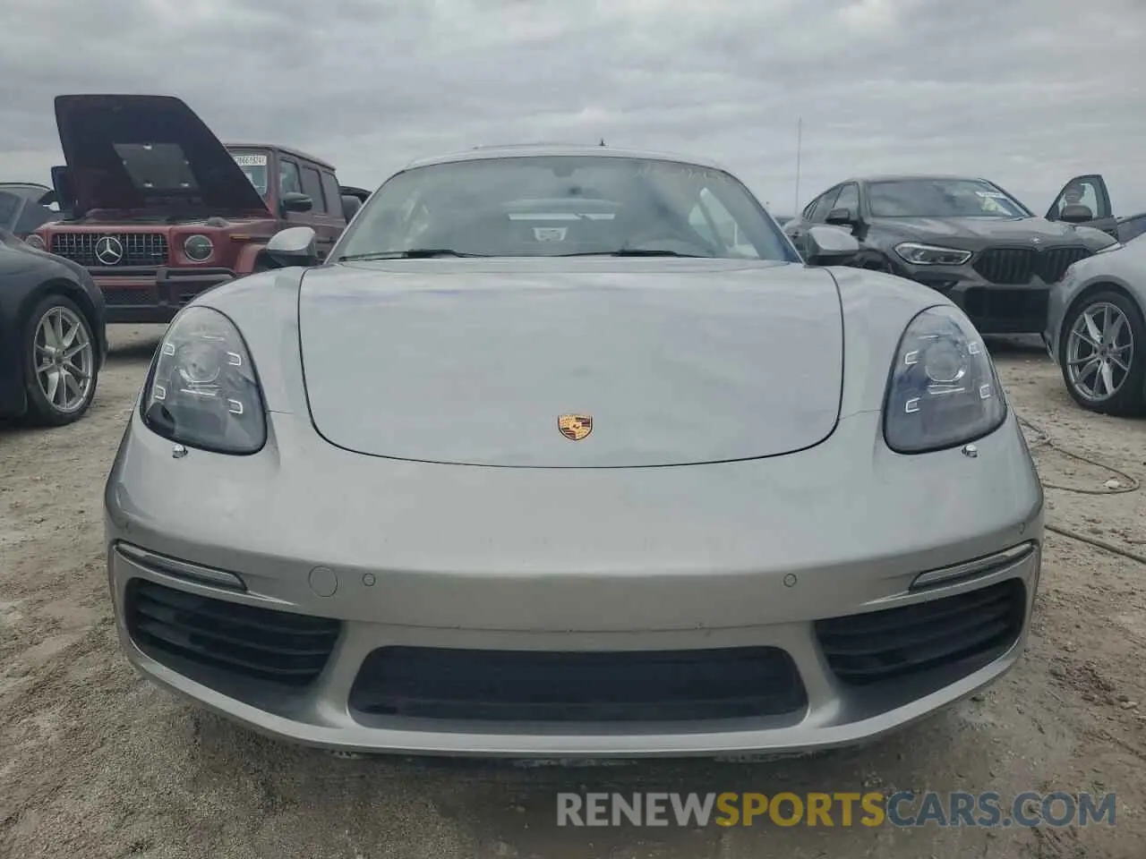 5 Photograph of a damaged car WP0AB2A88RK264406 PORSCHE CAYMAN 2024