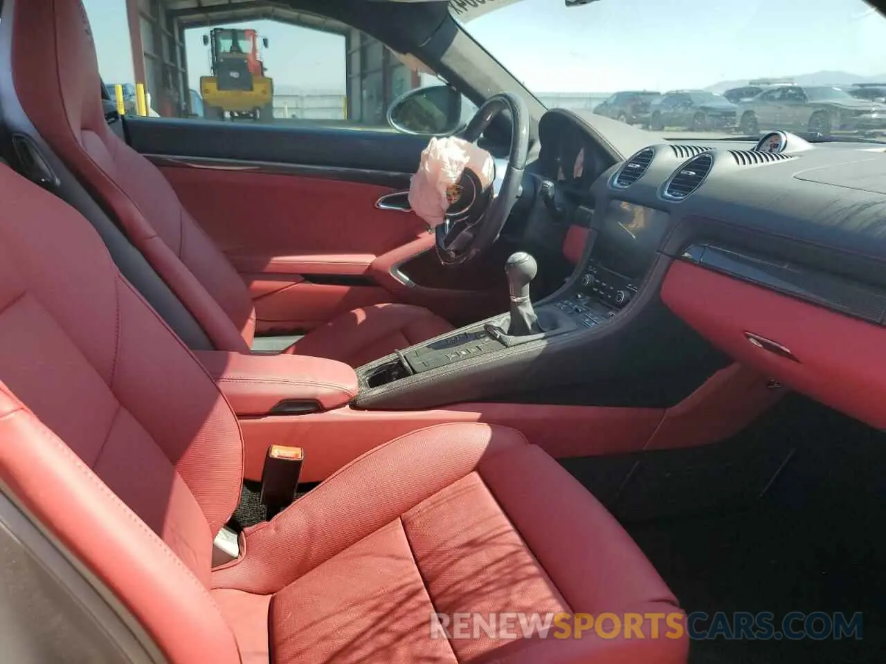 10 Photograph of a damaged car WP0AD2A89RK269365 PORSCHE CAYMAN 2024