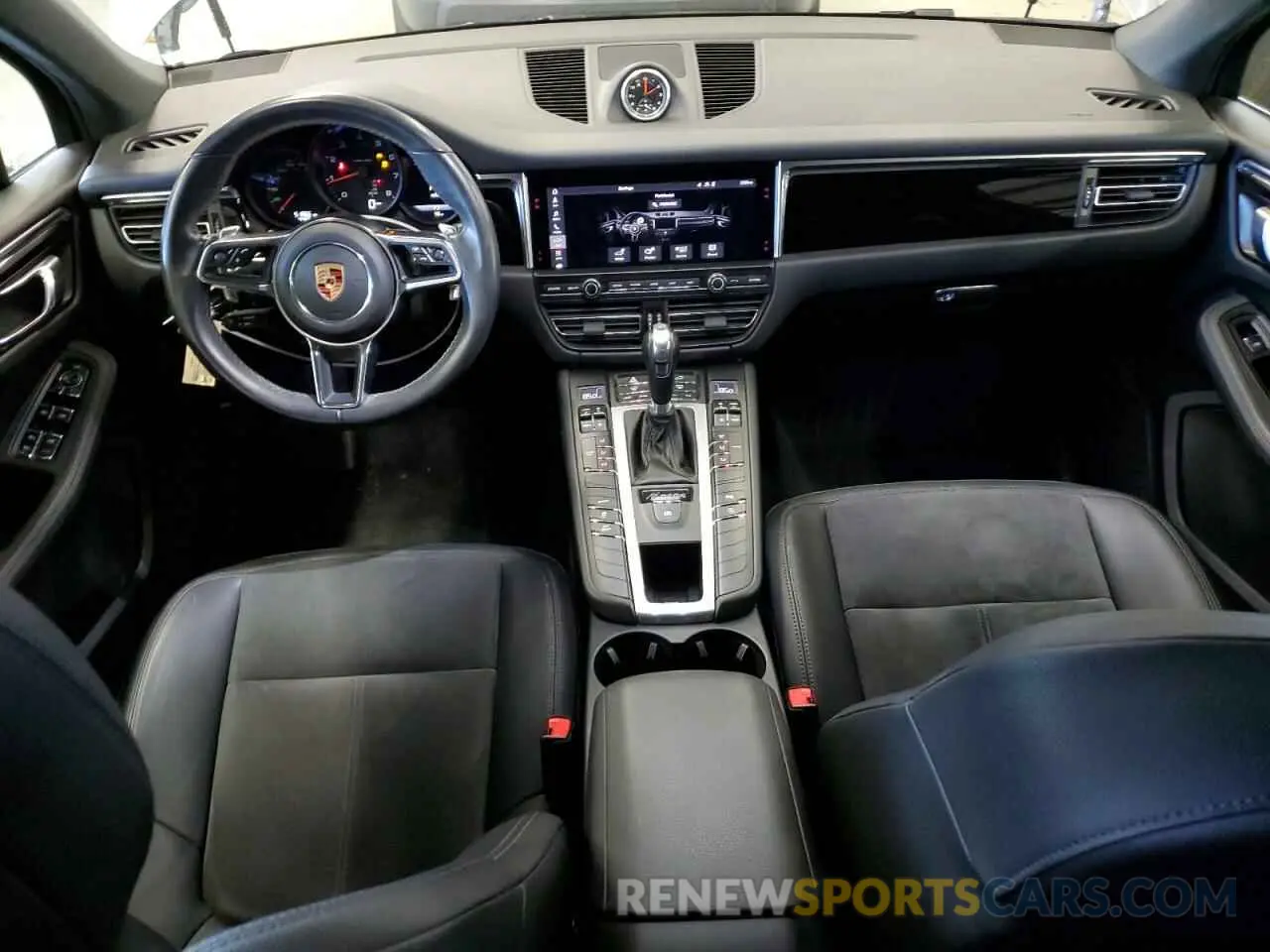 8 Photograph of a damaged car WP1AA2A50KLB02700 PORSCHE MACAN 2019