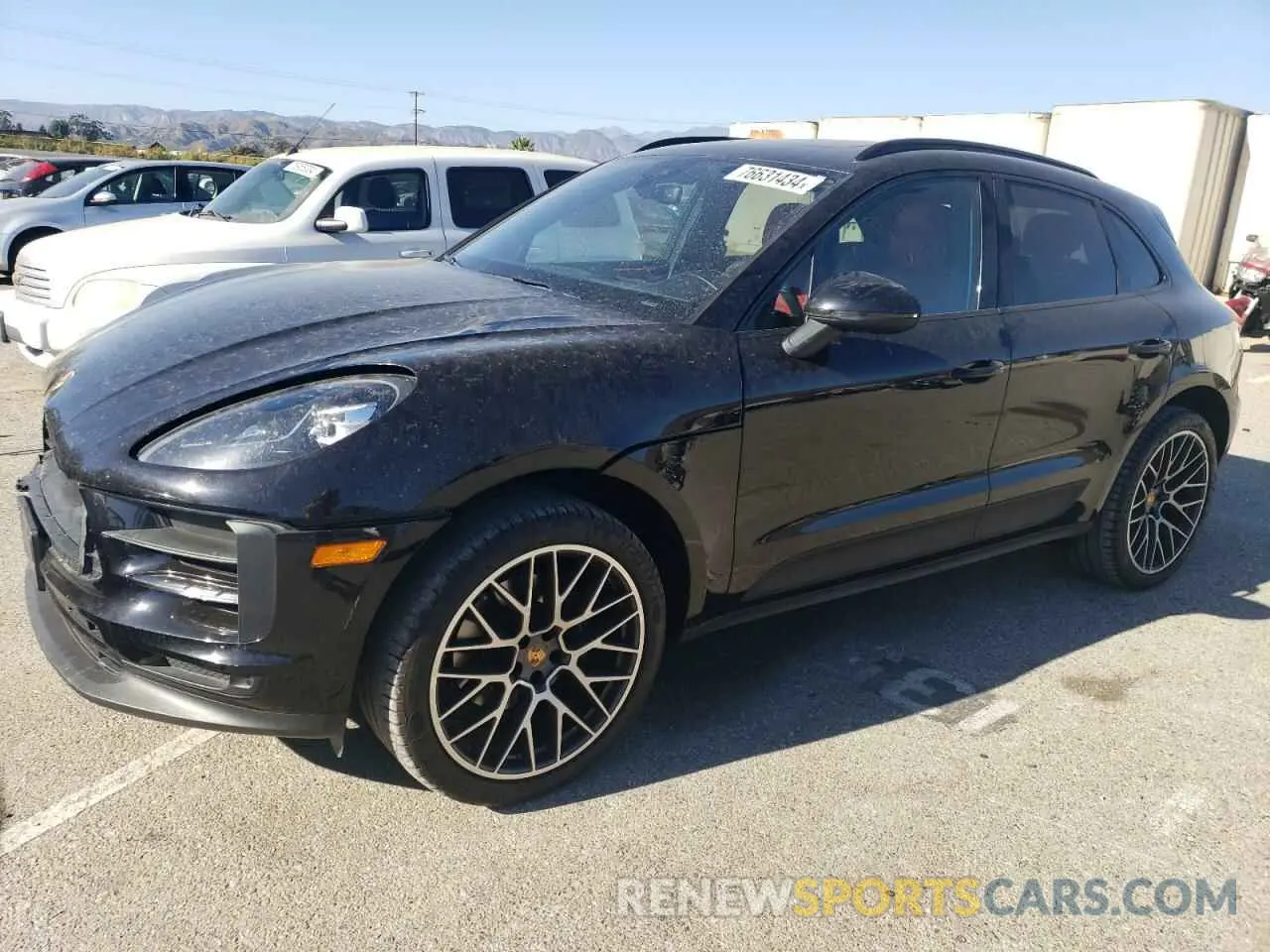 1 Photograph of a damaged car WP1AA2A50KLB06133 PORSCHE MACAN 2019