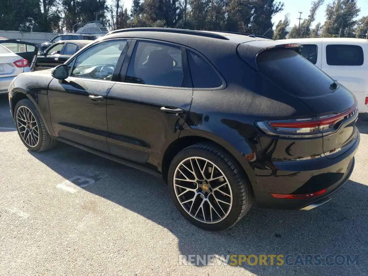 2 Photograph of a damaged car WP1AA2A50KLB06133 PORSCHE MACAN 2019