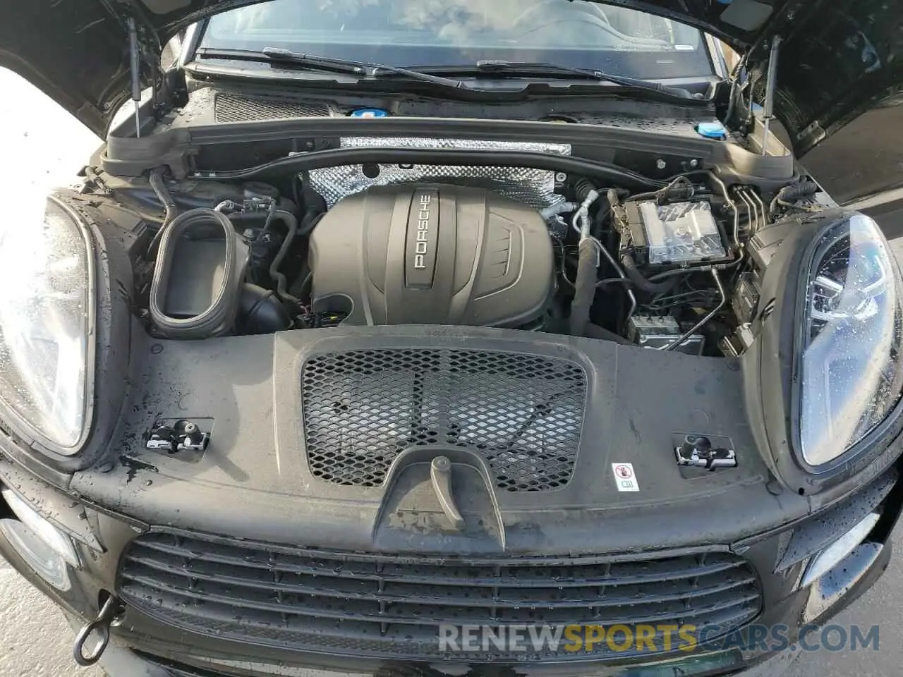 12 Photograph of a damaged car WP1AA2A50KLB07766 PORSCHE MACAN 2019