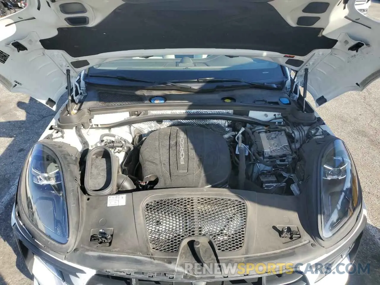 12 Photograph of a damaged car WP1AA2A50KLB08075 PORSCHE MACAN 2019