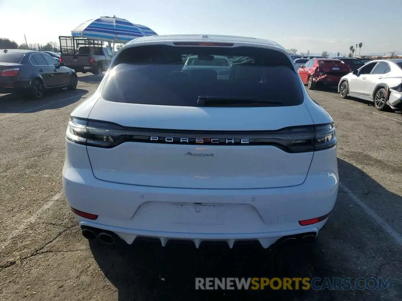 6 Photograph of a damaged car WP1AA2A50KLB08075 PORSCHE MACAN 2019