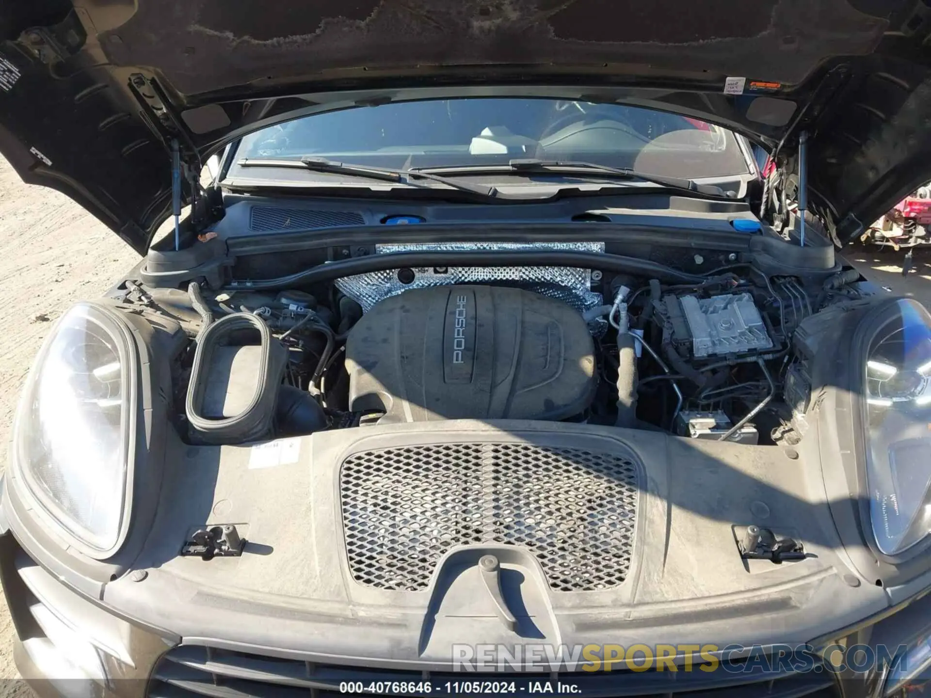 10 Photograph of a damaged car WP1AA2A51KLB01099 PORSCHE MACAN 2019