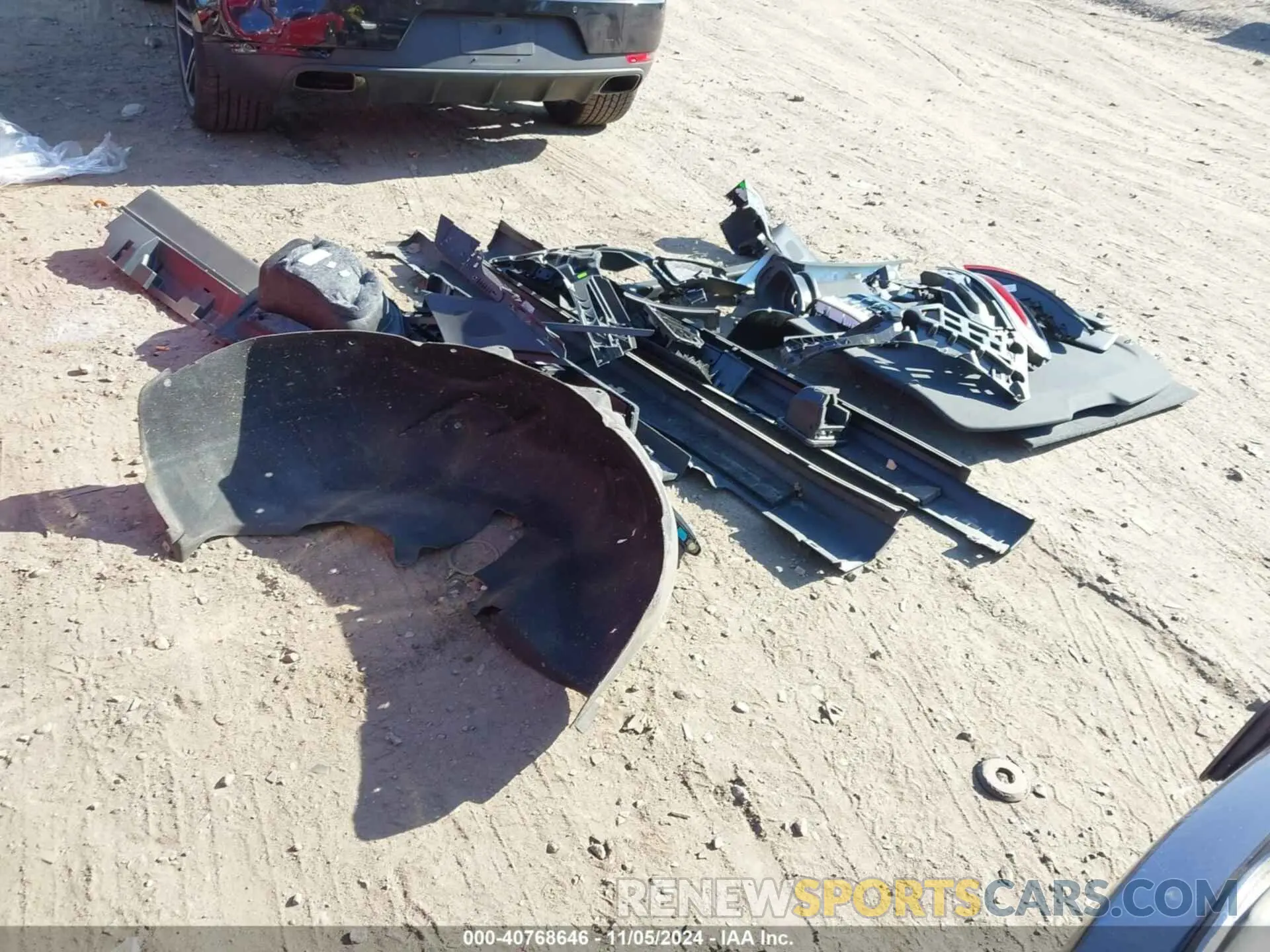 12 Photograph of a damaged car WP1AA2A51KLB01099 PORSCHE MACAN 2019
