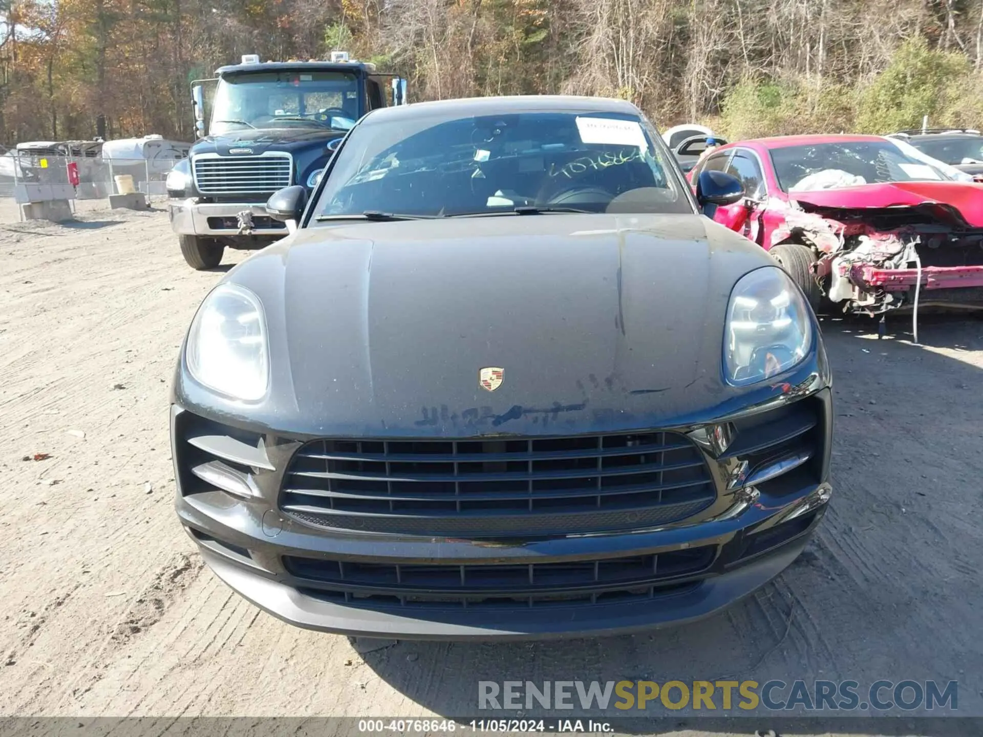 13 Photograph of a damaged car WP1AA2A51KLB01099 PORSCHE MACAN 2019