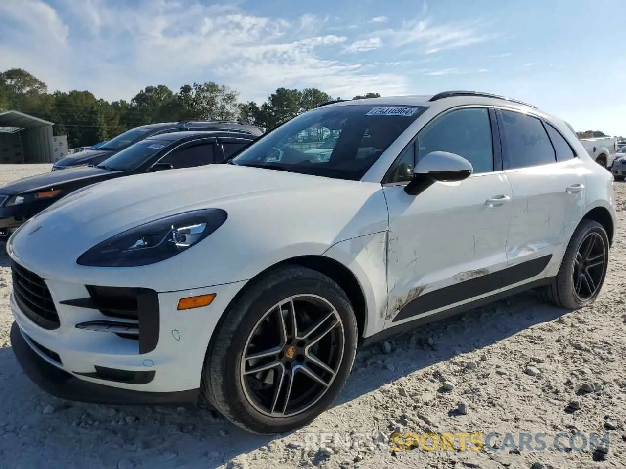 1 Photograph of a damaged car WP1AA2A51KLB07811 PORSCHE MACAN 2019
