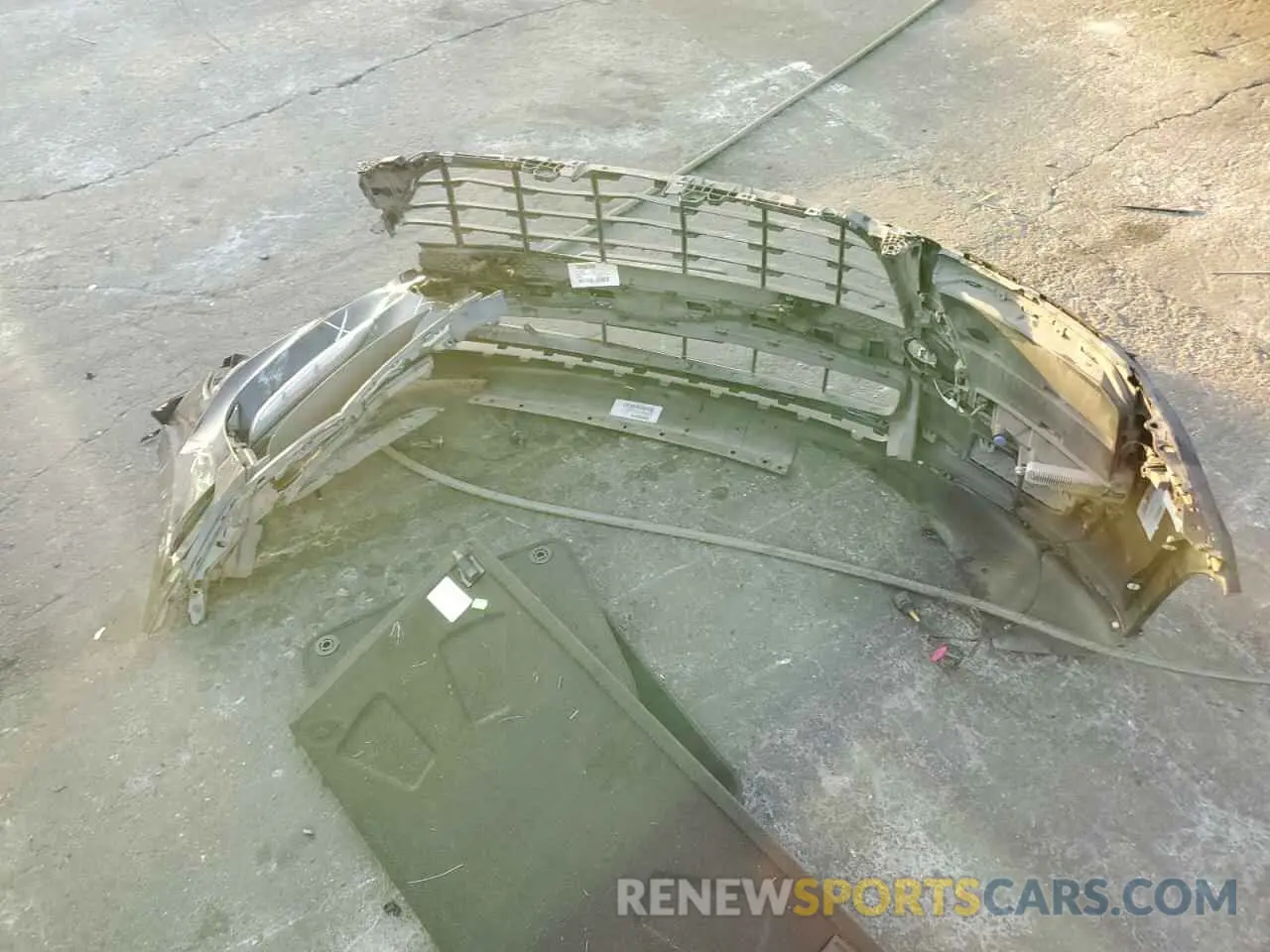 12 Photograph of a damaged car WP1AA2A53KLB07096 PORSCHE MACAN 2019