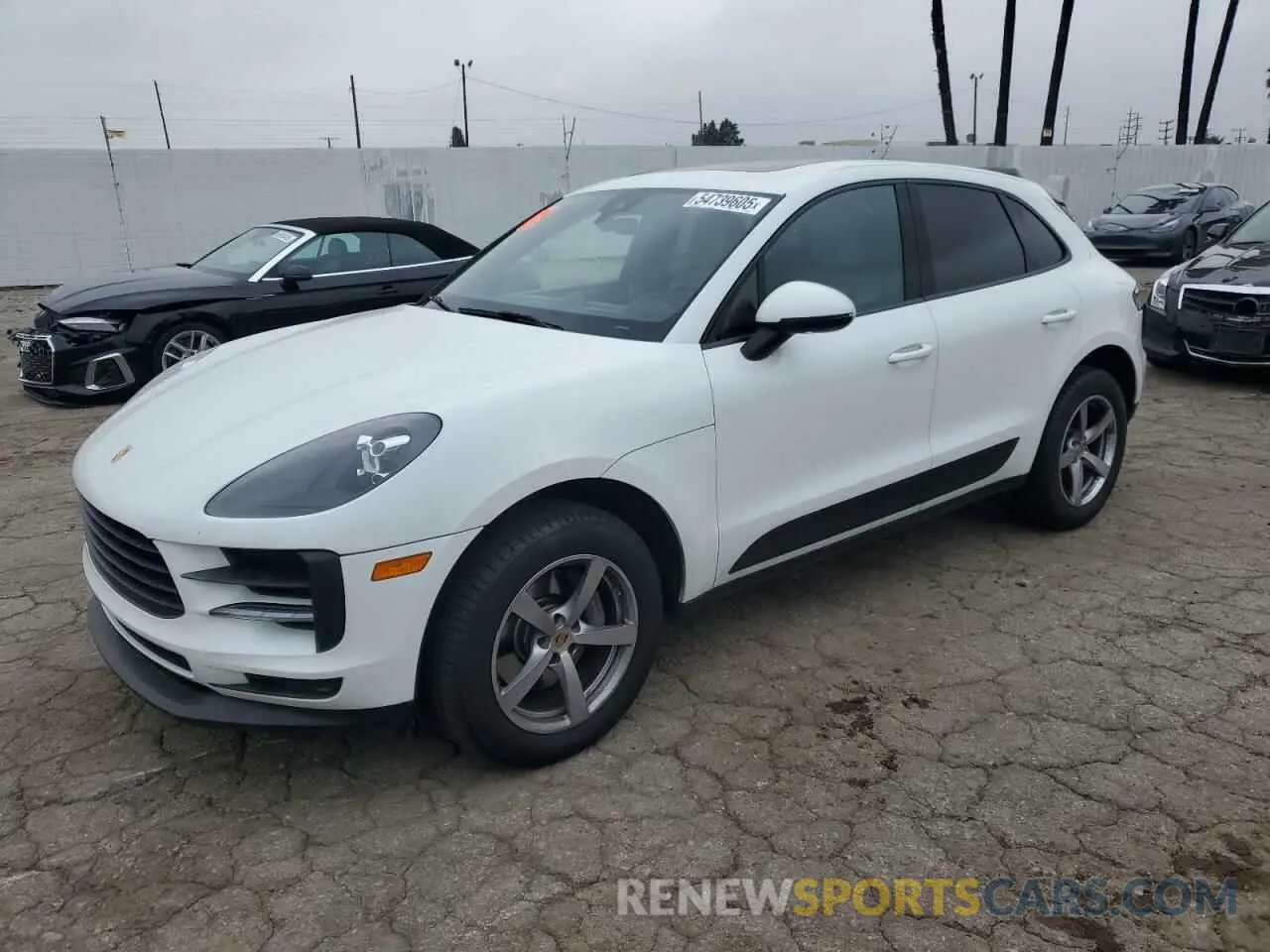 1 Photograph of a damaged car WP1AA2A53KLB07289 PORSCHE MACAN 2019