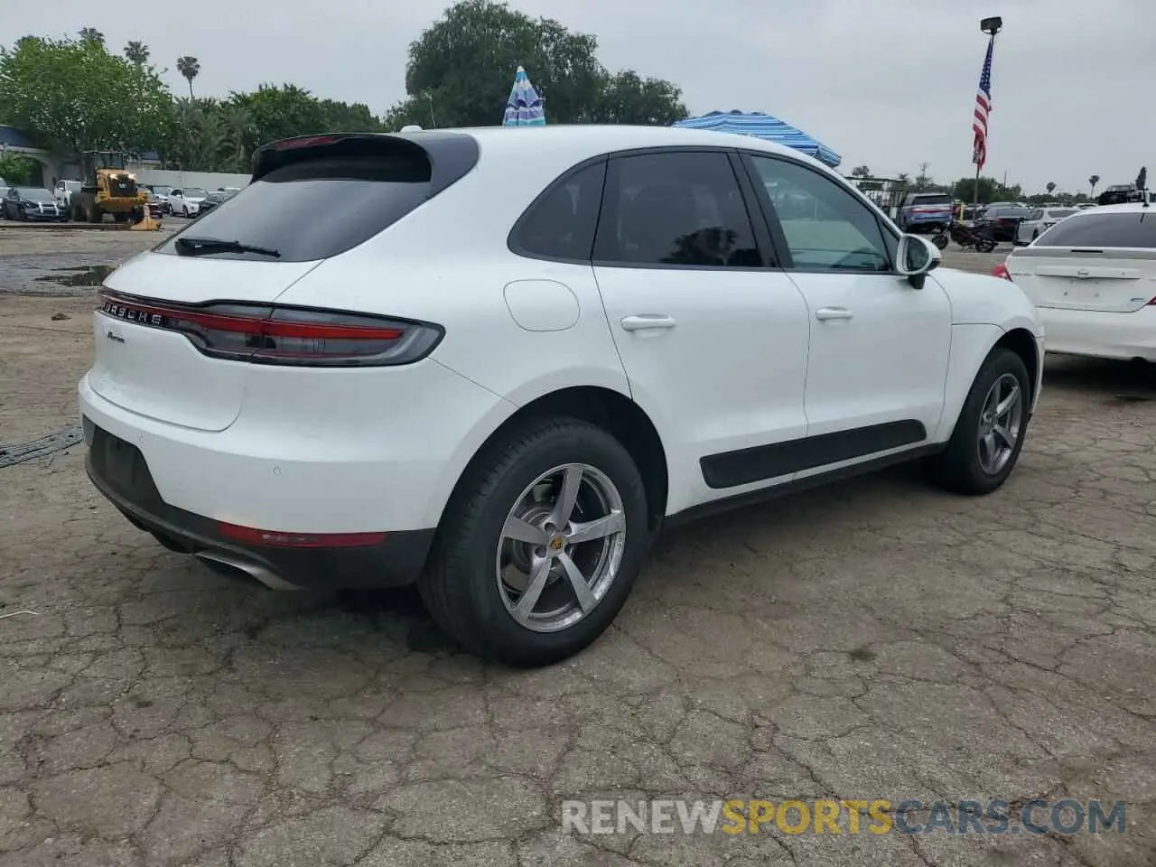 3 Photograph of a damaged car WP1AA2A53KLB07289 PORSCHE MACAN 2019