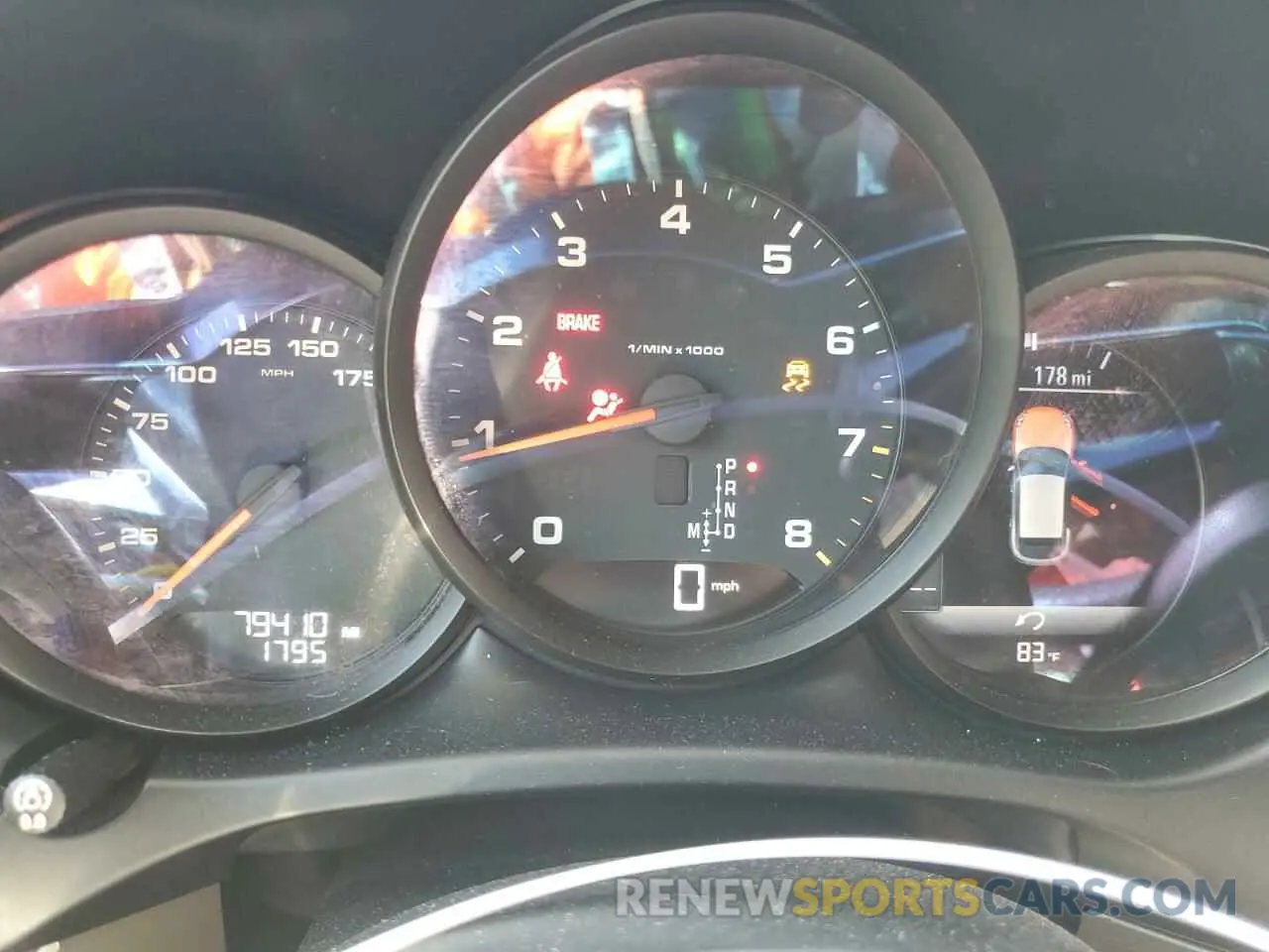 9 Photograph of a damaged car WP1AA2A54KLB09004 PORSCHE MACAN 2019