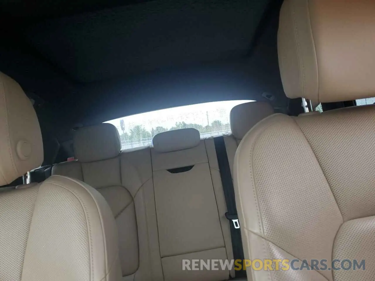 10 Photograph of a damaged car WP1AA2A55KLB09027 PORSCHE MACAN 2019