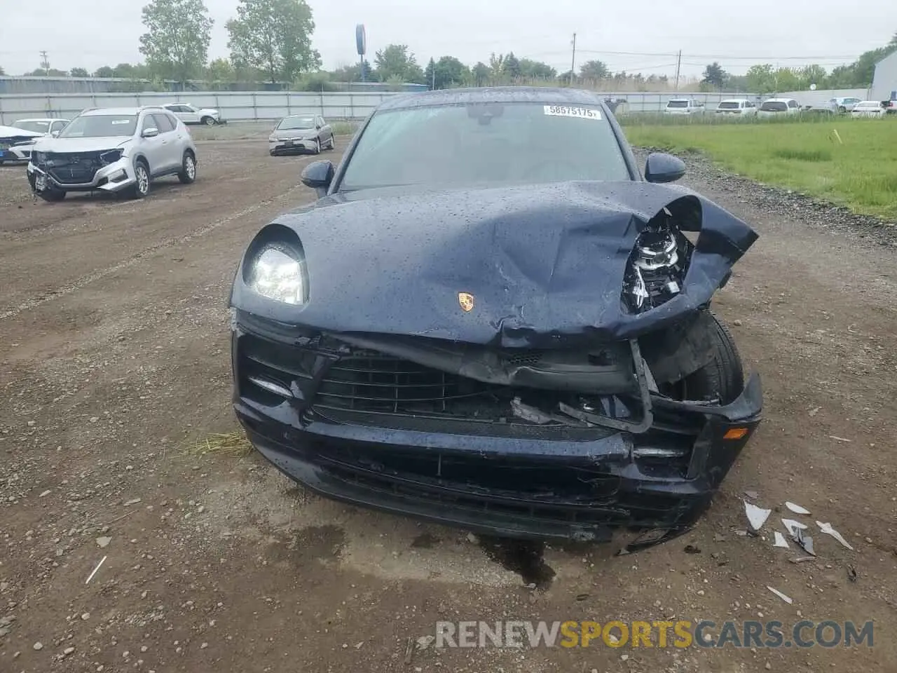 5 Photograph of a damaged car WP1AA2A55KLB09027 PORSCHE MACAN 2019