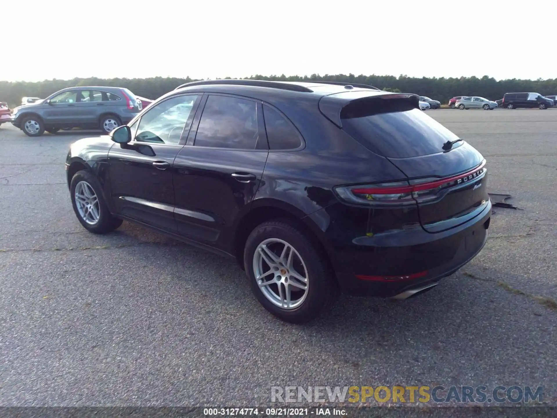 3 Photograph of a damaged car WP1AA2A56KLB07898 PORSCHE MACAN 2019