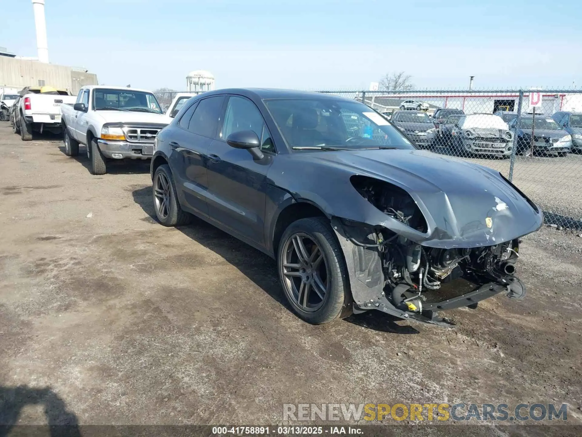 1 Photograph of a damaged car WP1AA2A56KLB08064 PORSCHE MACAN 2019