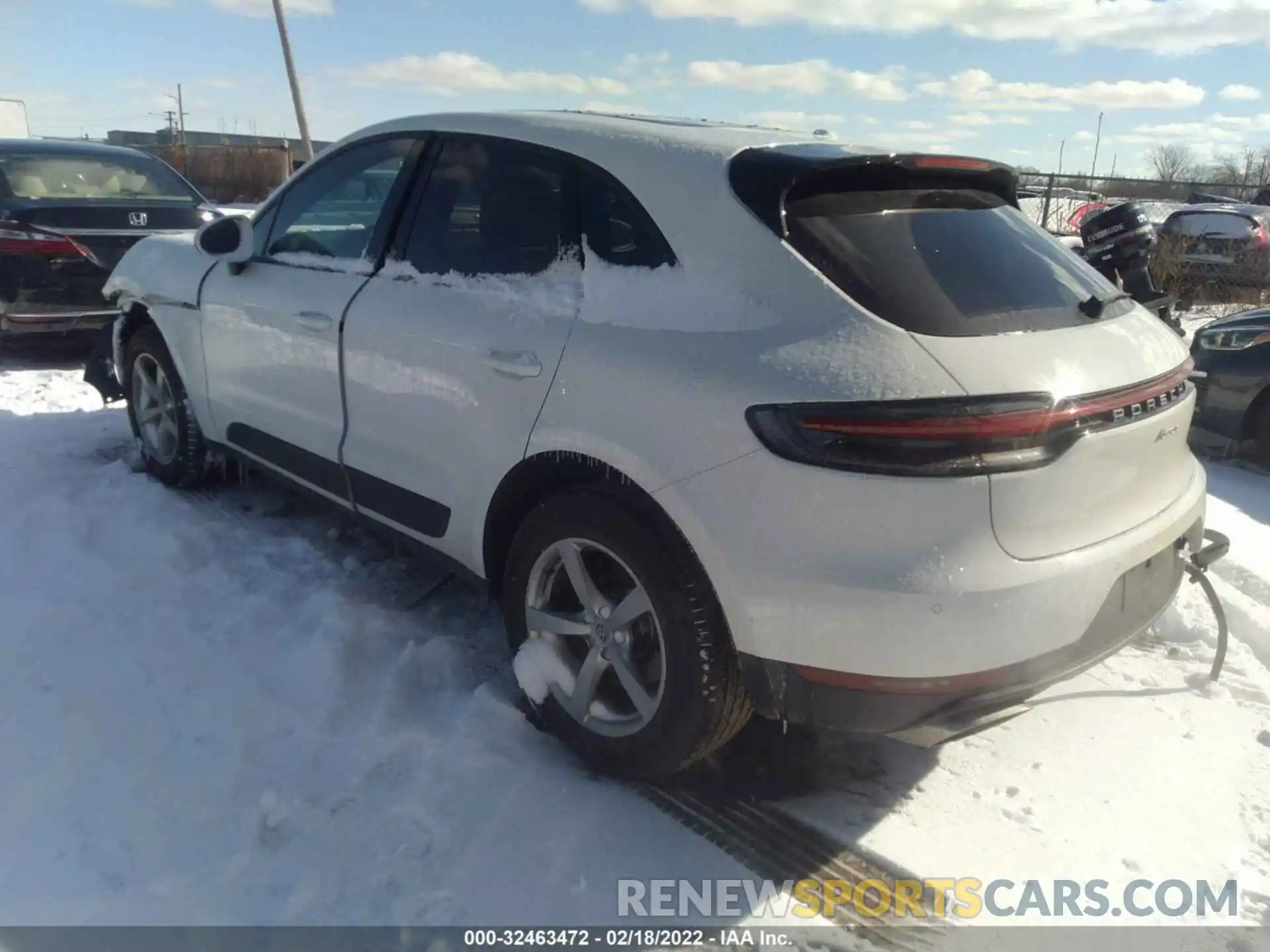 3 Photograph of a damaged car WP1AA2A57KLB01964 PORSCHE MACAN 2019