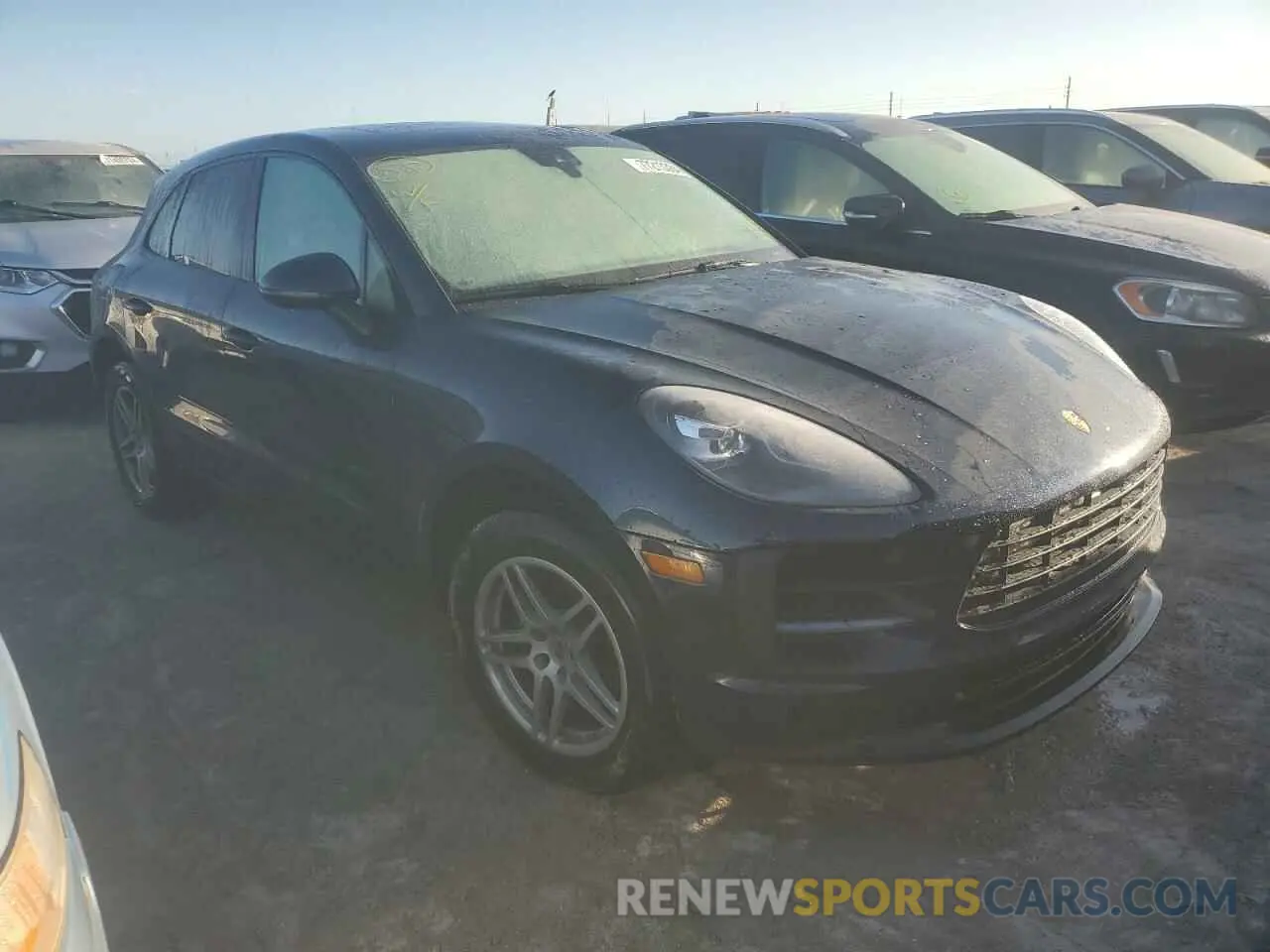 4 Photograph of a damaged car WP1AA2A57KLB07621 PORSCHE MACAN 2019
