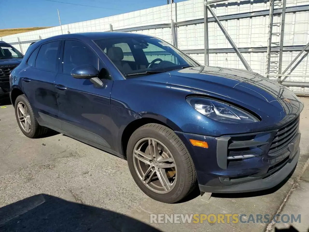 4 Photograph of a damaged car WP1AA2A58KLB04453 PORSCHE MACAN 2019