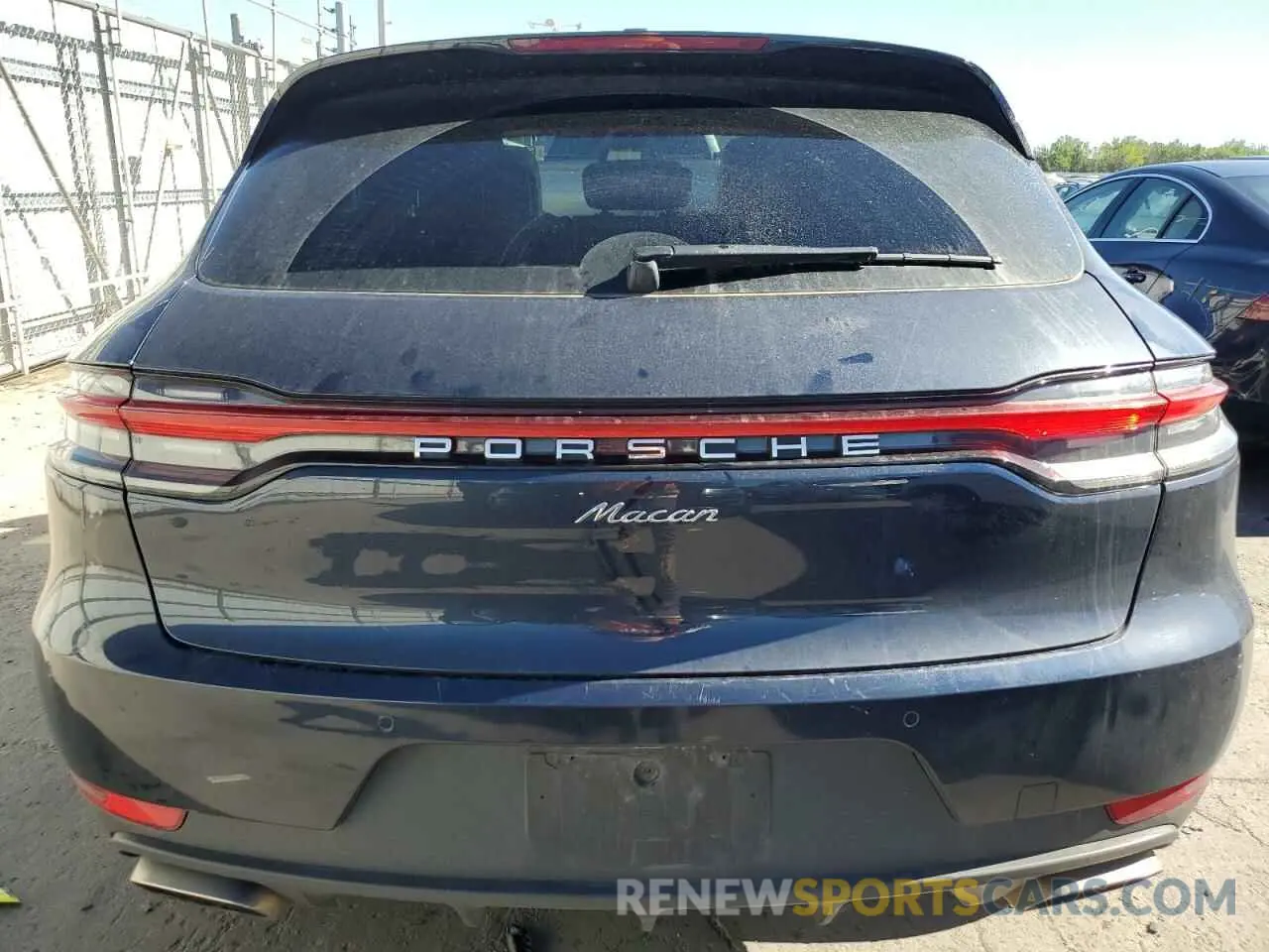 6 Photograph of a damaged car WP1AA2A58KLB04453 PORSCHE MACAN 2019