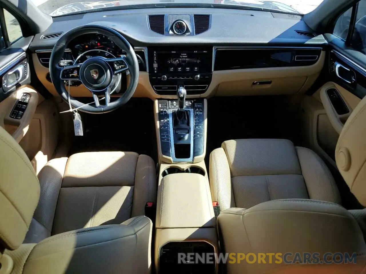 8 Photograph of a damaged car WP1AA2A58KLB04453 PORSCHE MACAN 2019