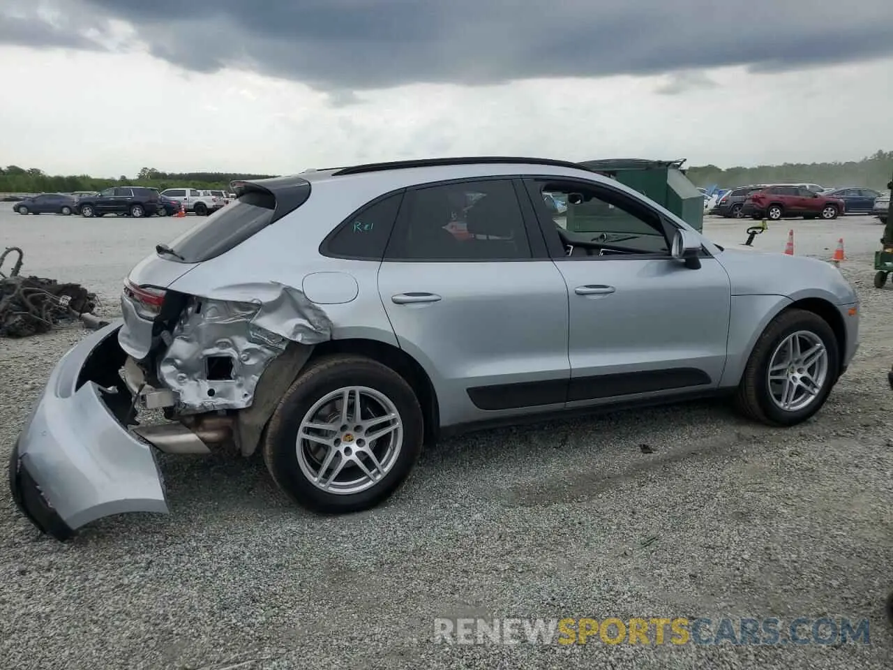 3 Photograph of a damaged car WP1AA2A58KLB05313 PORSCHE MACAN 2019