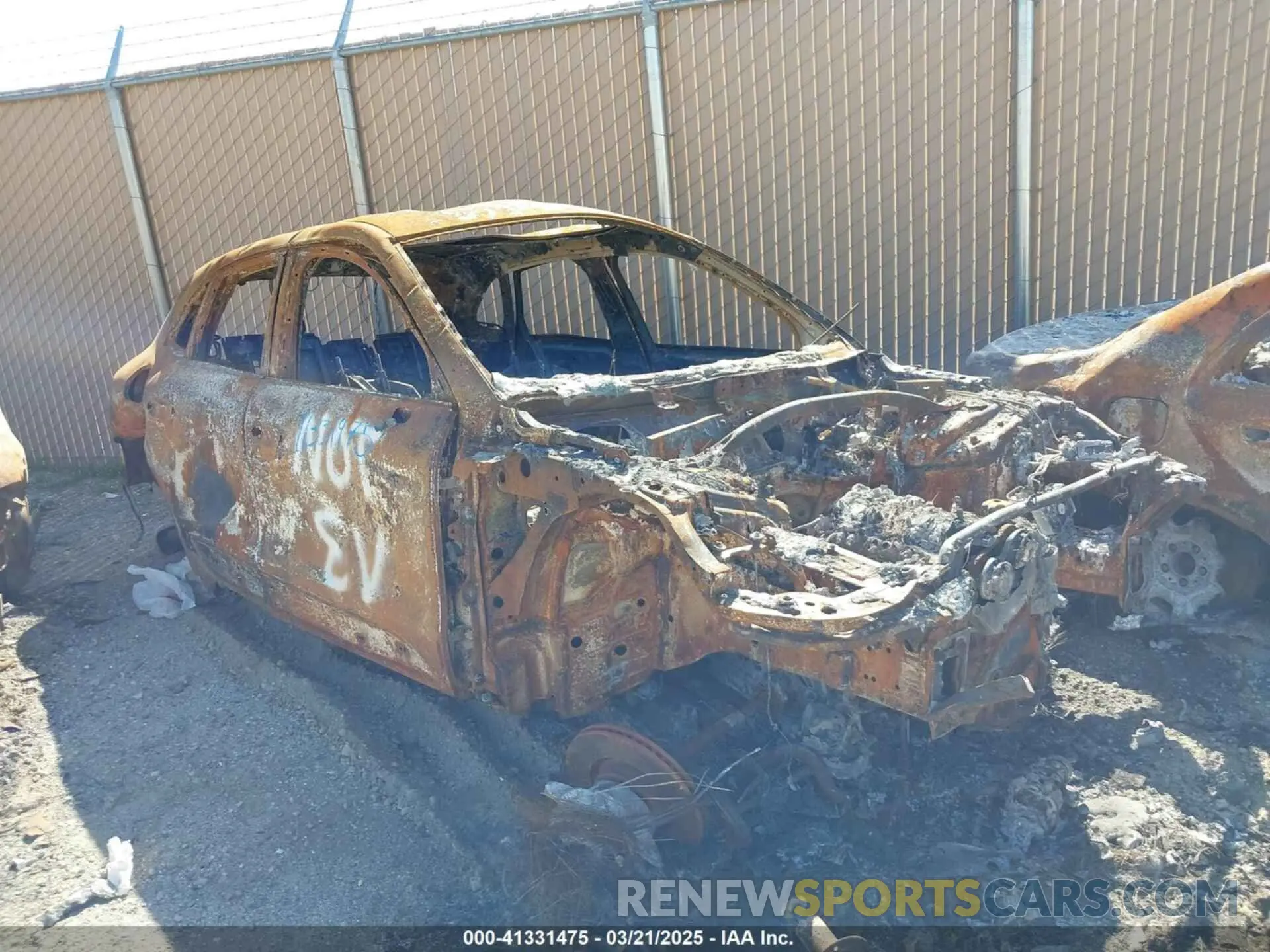 1 Photograph of a damaged car WP1AA2A58KLB05456 PORSCHE MACAN 2019