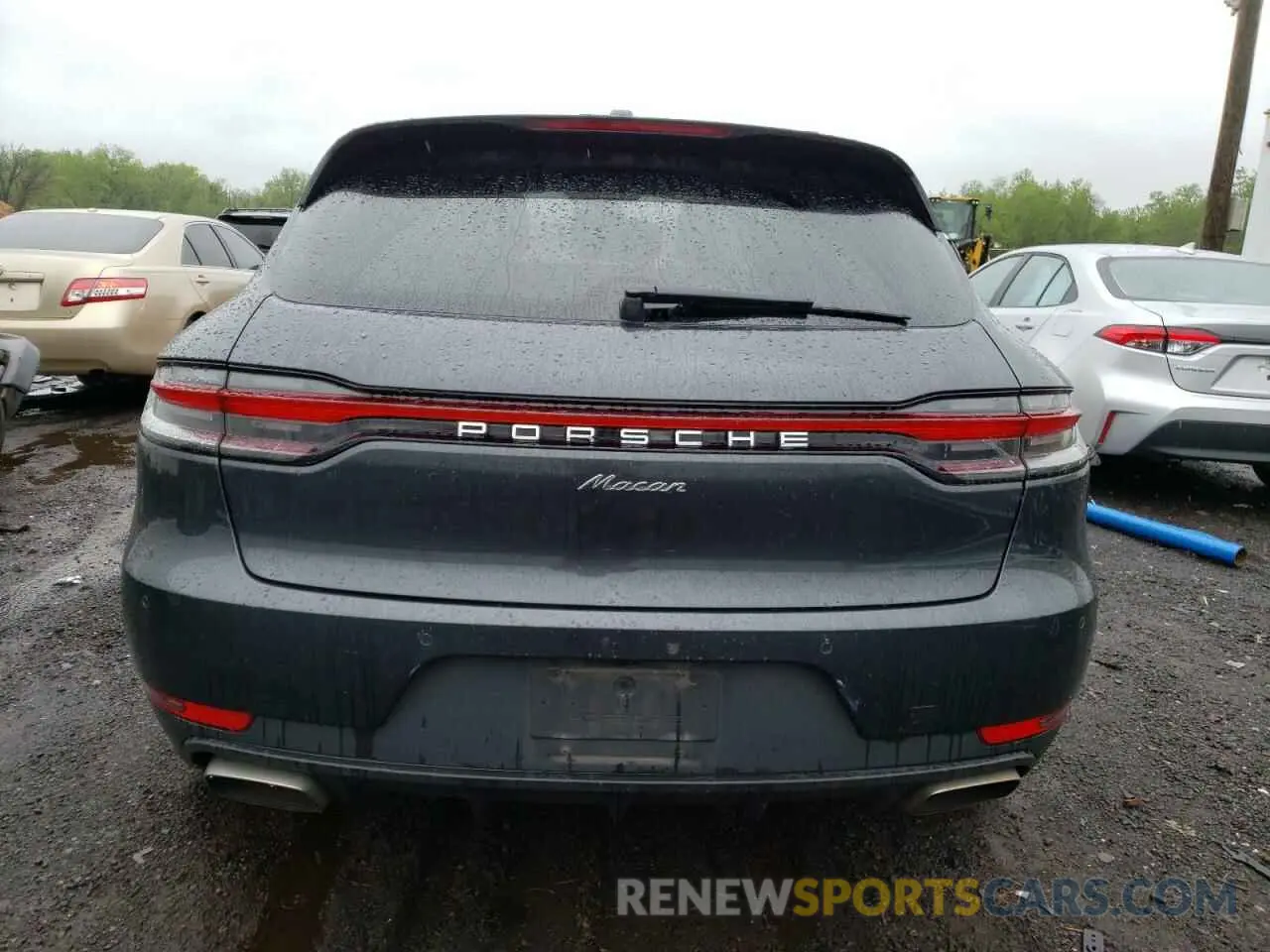 6 Photograph of a damaged car WP1AA2A59KLB08222 PORSCHE MACAN 2019