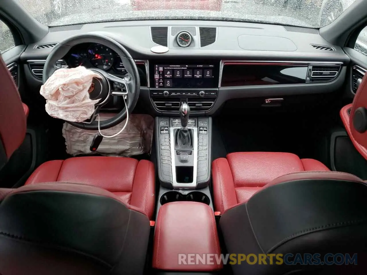 8 Photograph of a damaged car WP1AA2A59KLB08222 PORSCHE MACAN 2019