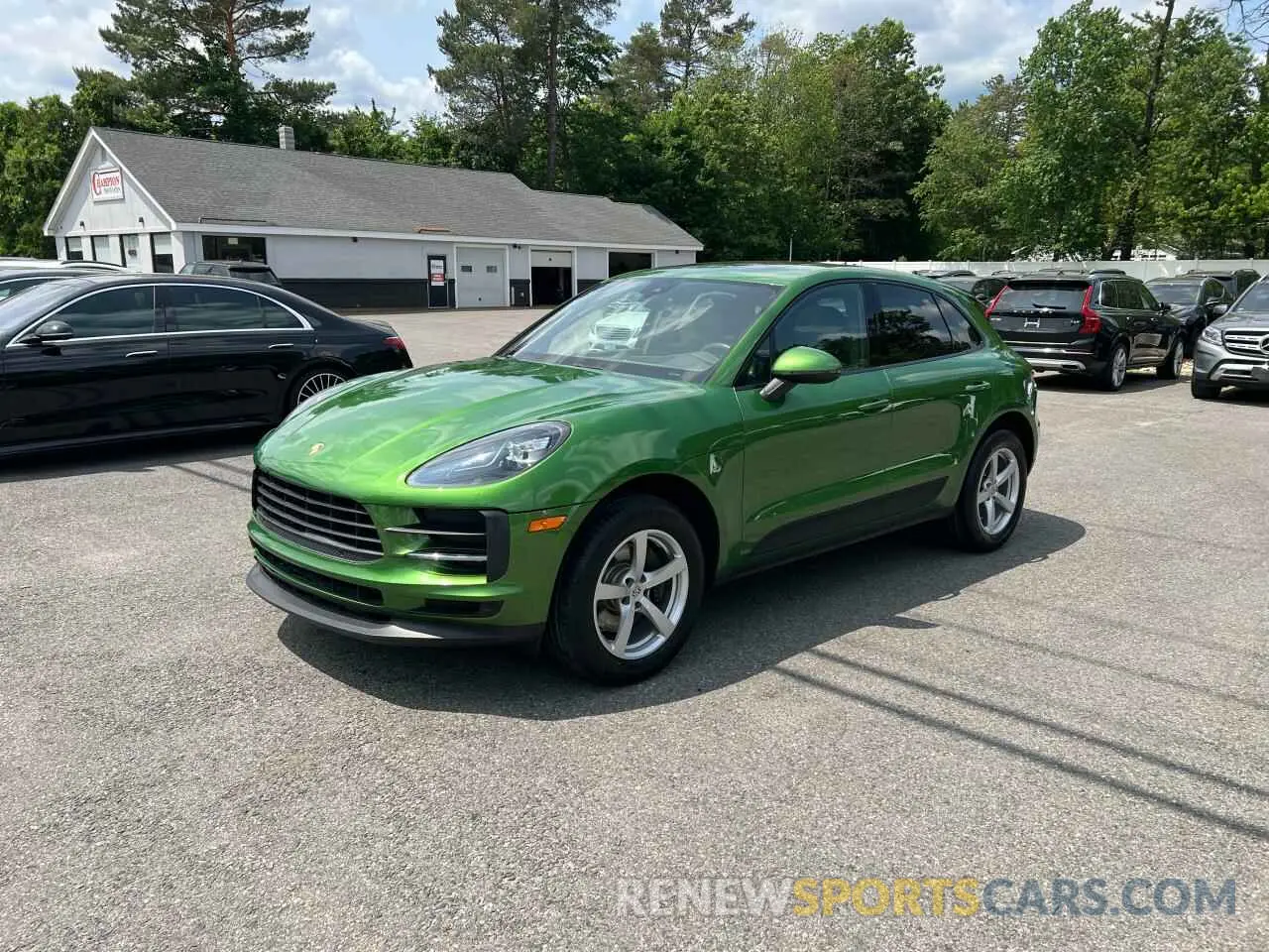 1 Photograph of a damaged car WP1AA2A59KLB09077 PORSCHE MACAN 2019