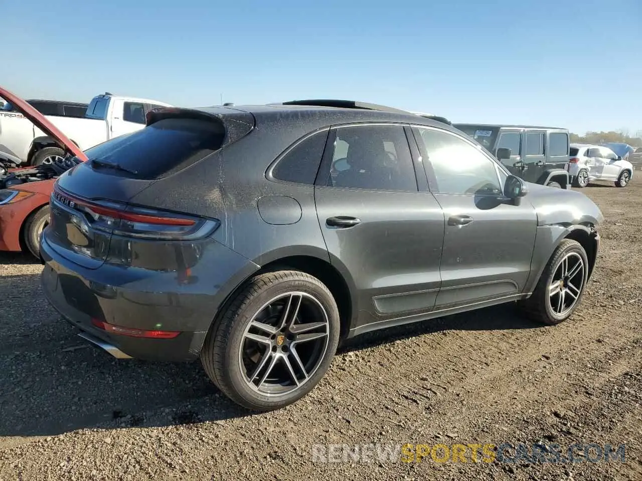 3 Photograph of a damaged car WP1AA2A5XKLB00596 PORSCHE MACAN 2019