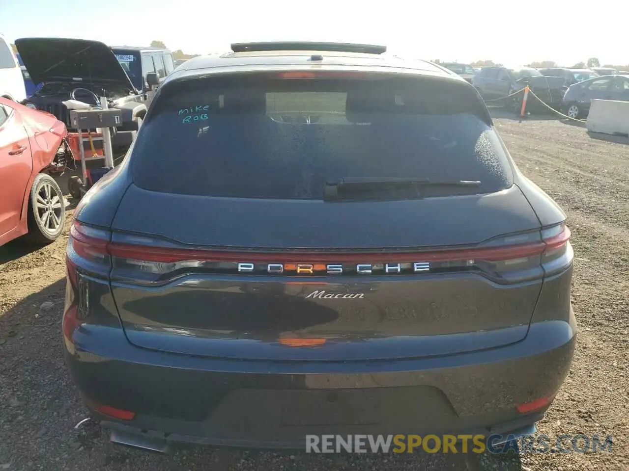 6 Photograph of a damaged car WP1AA2A5XKLB00596 PORSCHE MACAN 2019