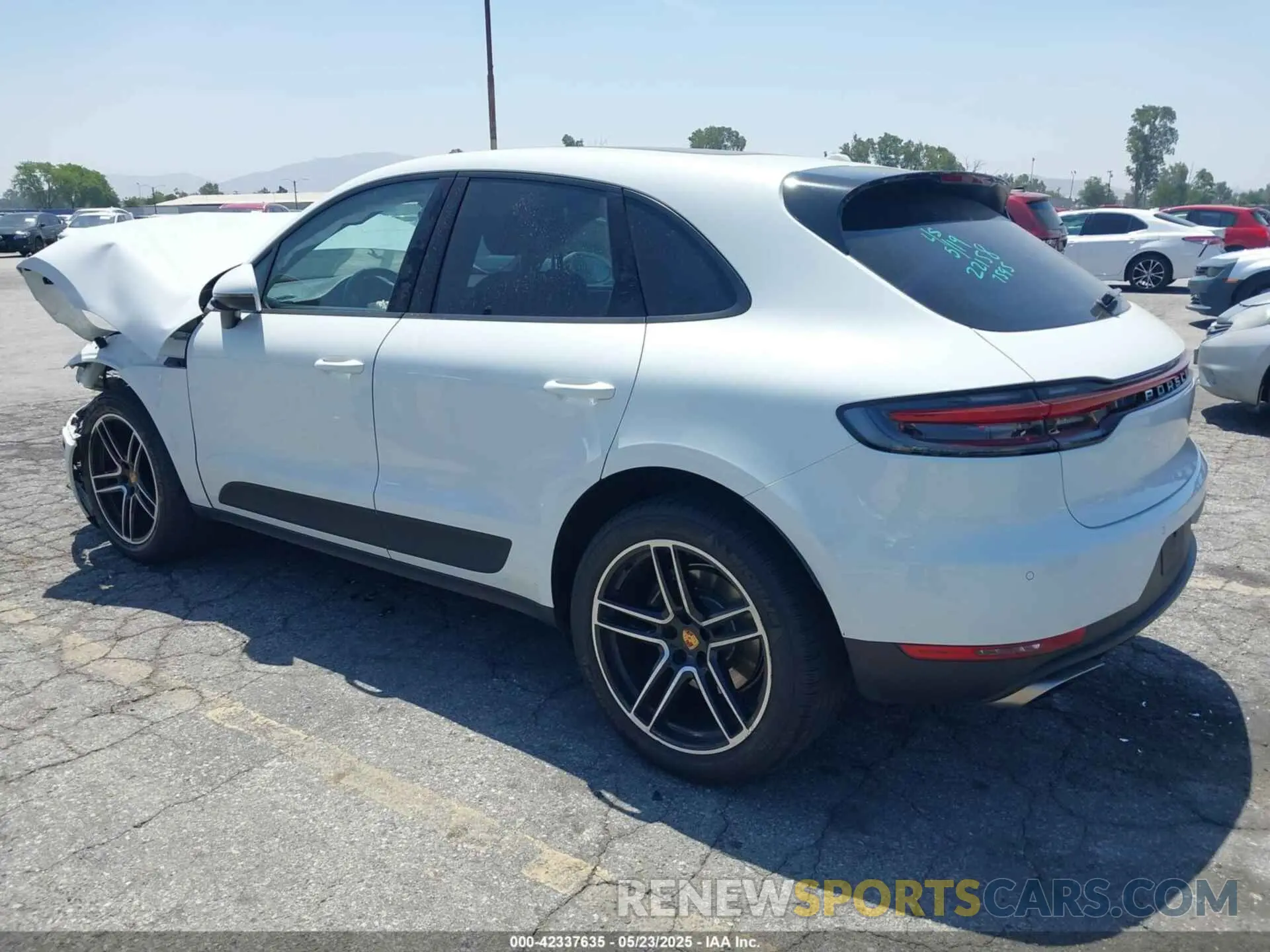 3 Photograph of a damaged car WP1AA2A5XKLB07595 PORSCHE MACAN 2019