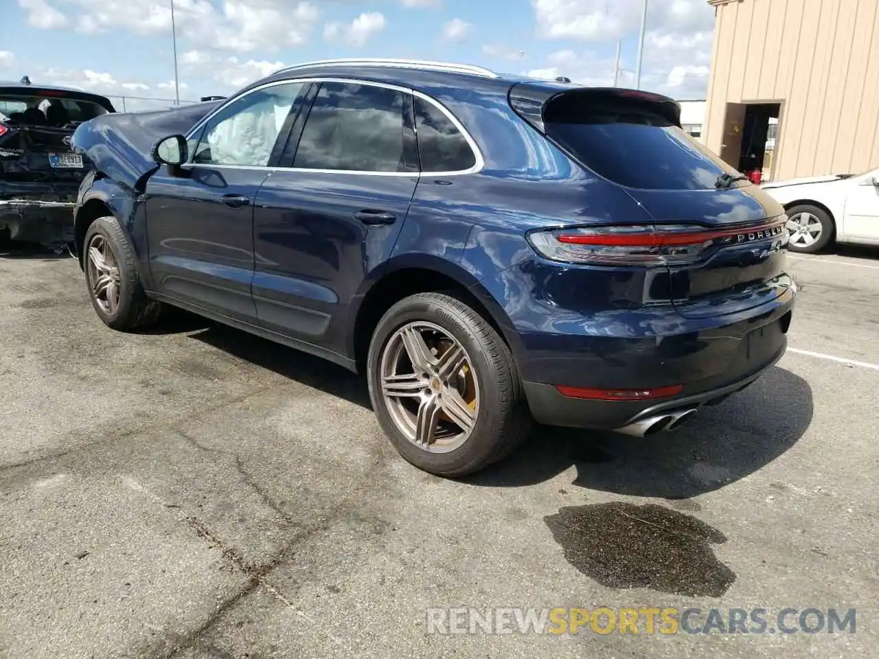 3 Photograph of a damaged car WP1AB2A51KLB30762 PORSCHE MACAN 2019