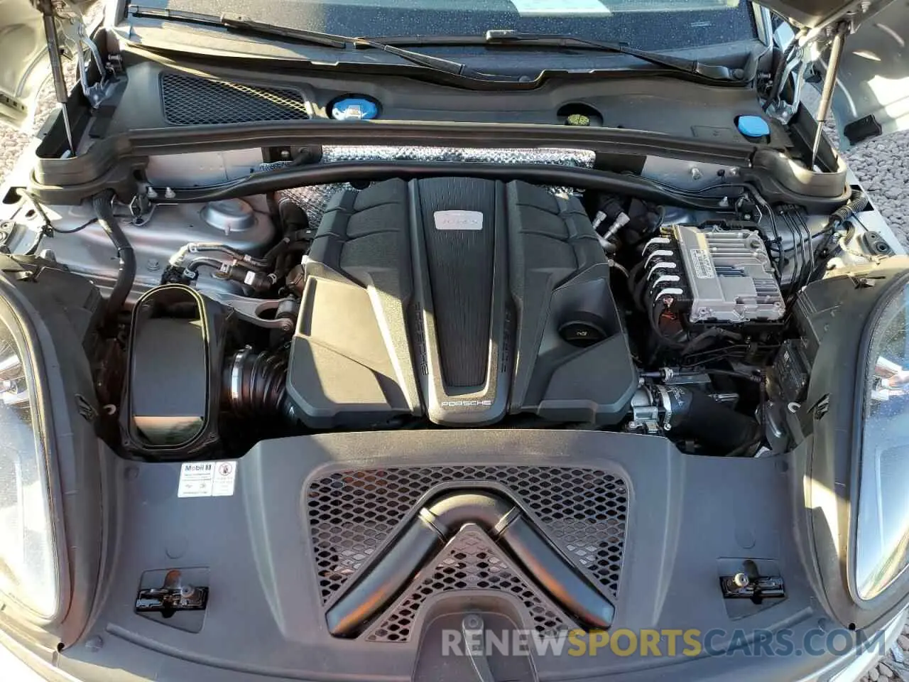 11 Photograph of a damaged car WP1AB2A53KLB30813 PORSCHE MACAN 2019
