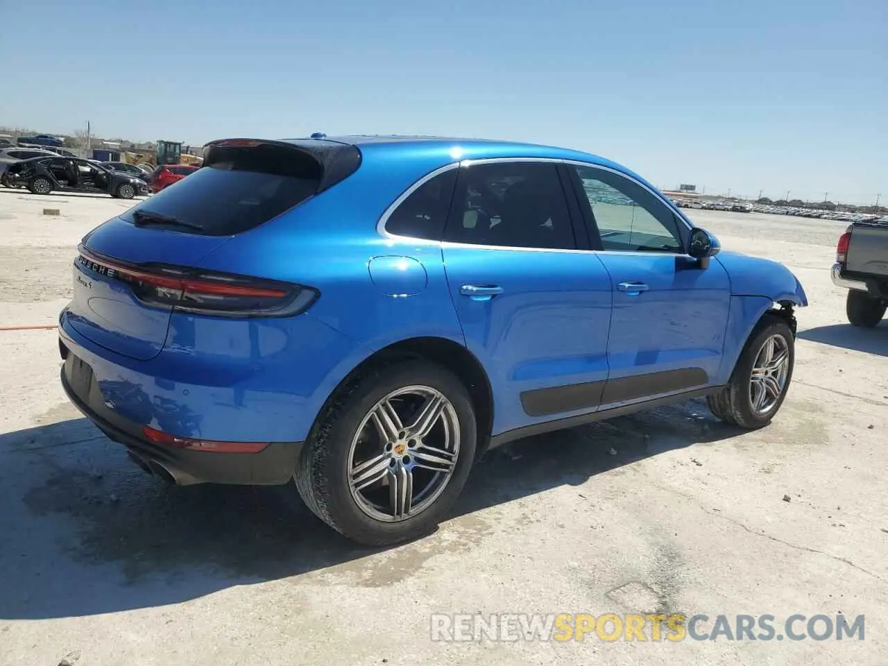 3 Photograph of a damaged car WP1AB2A53KLB31864 PORSCHE MACAN 2019