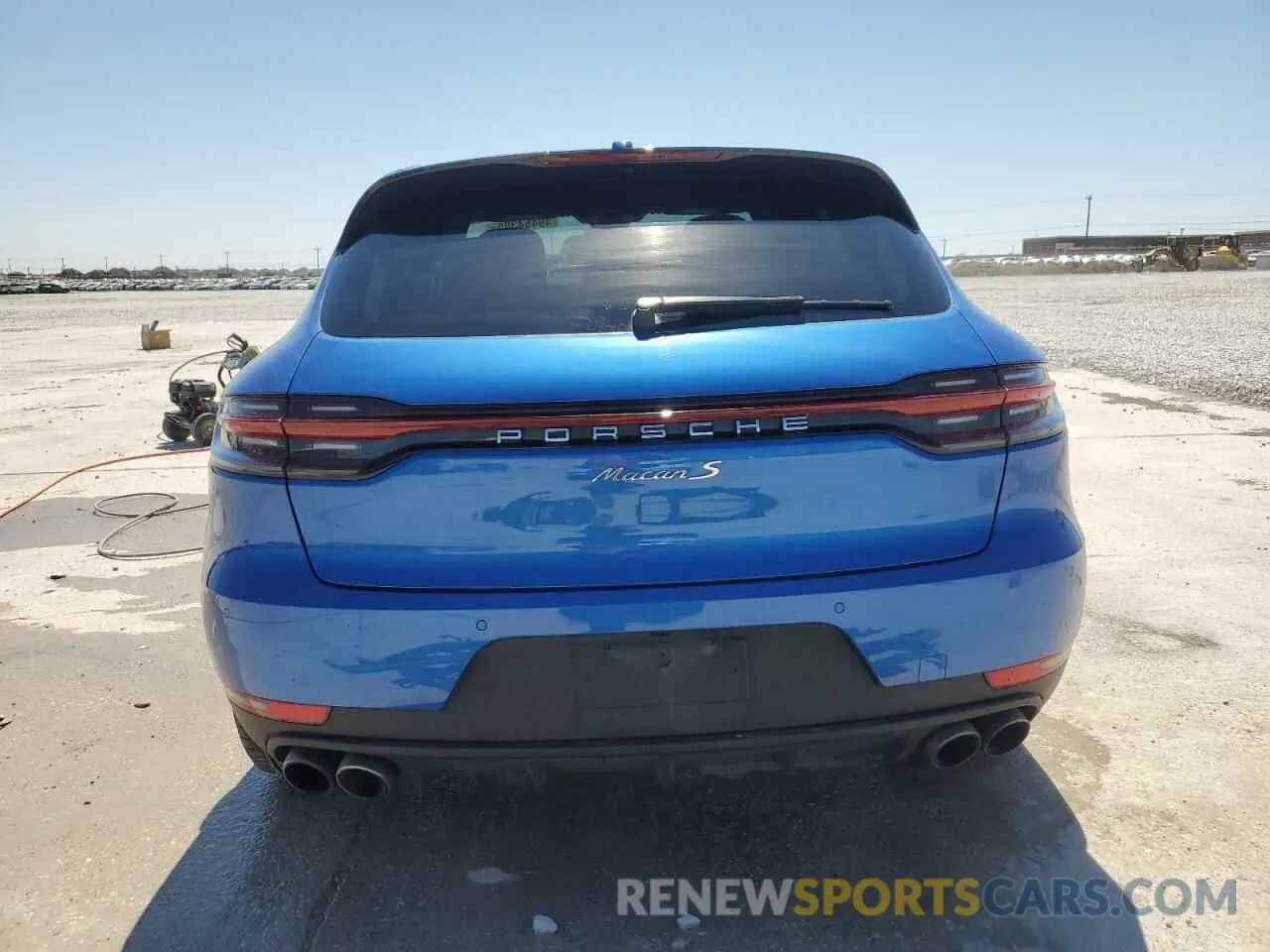 6 Photograph of a damaged car WP1AB2A53KLB31864 PORSCHE MACAN 2019