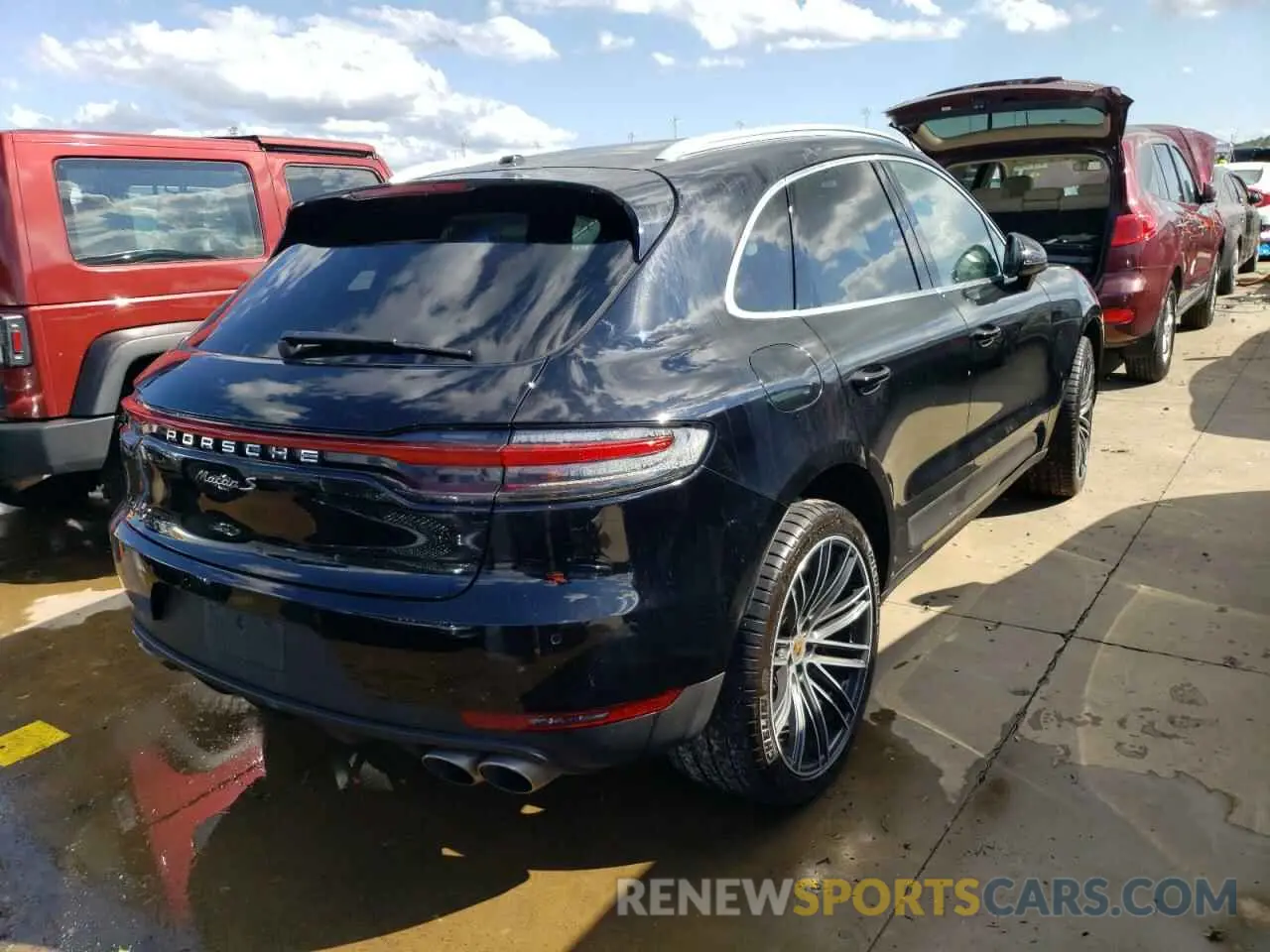 4 Photograph of a damaged car WP1AB2A54KLB31789 PORSCHE MACAN 2019