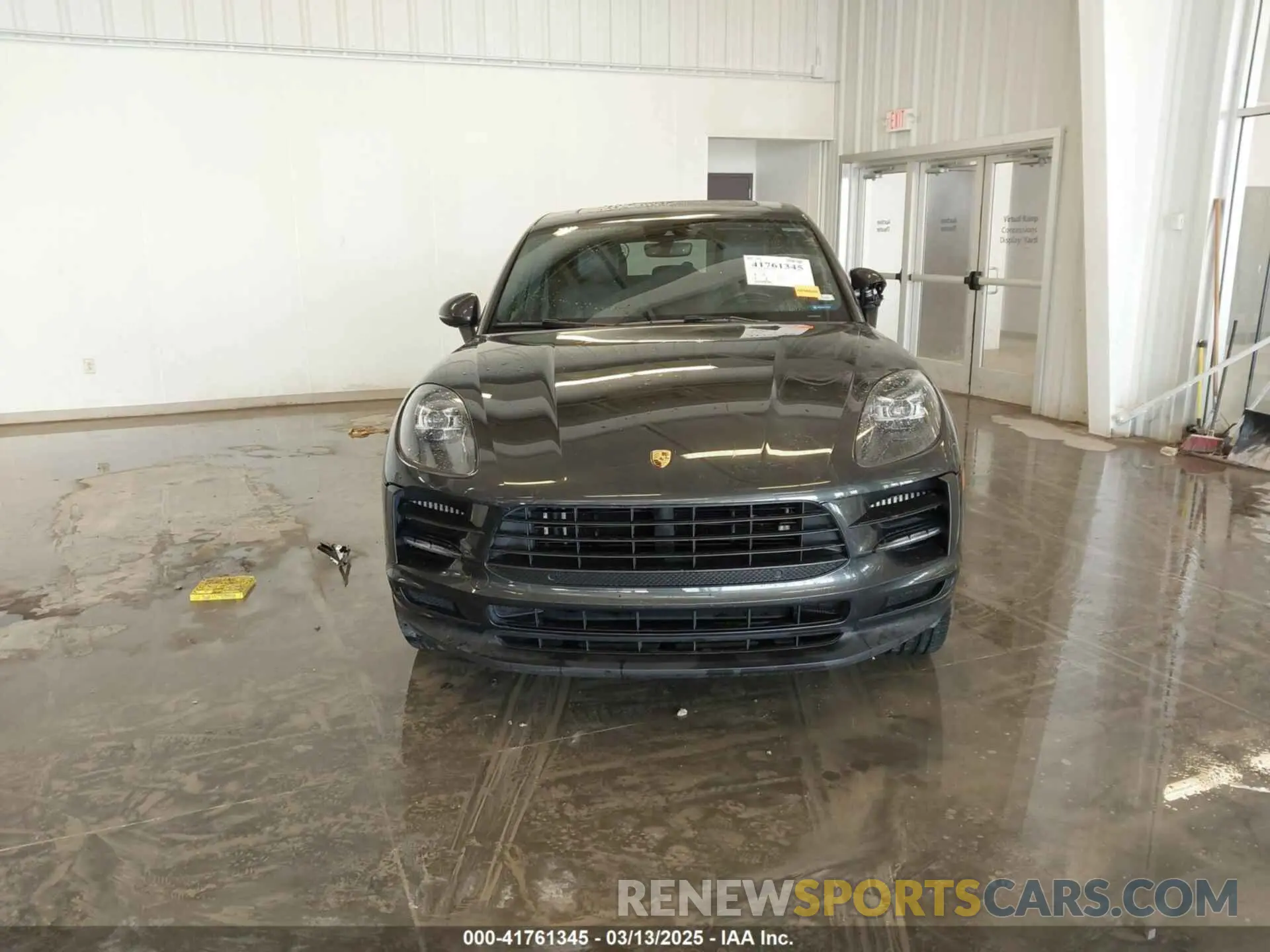 13 Photograph of a damaged car WP1AB2A55KLB30196 PORSCHE MACAN 2019
