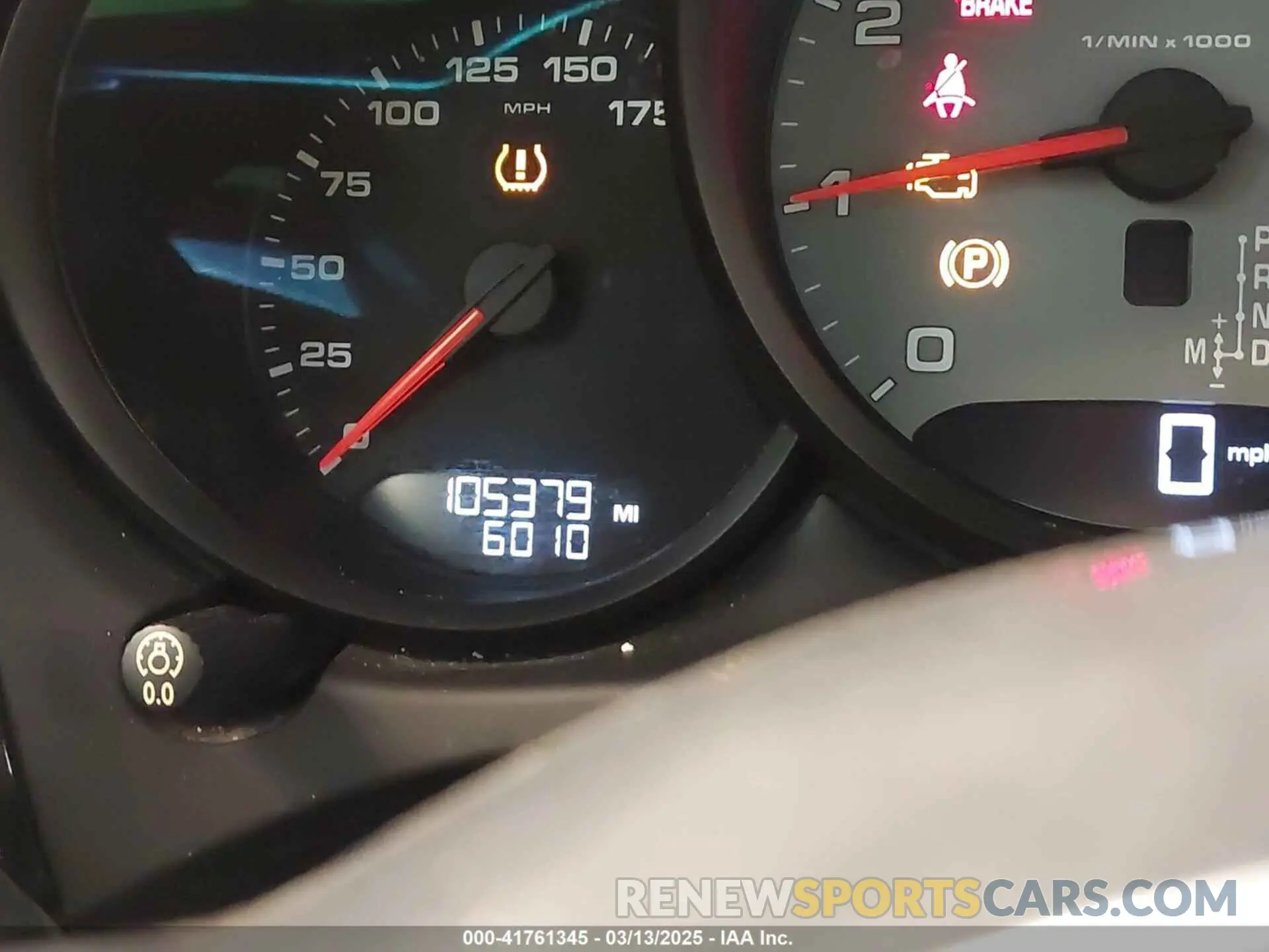 16 Photograph of a damaged car WP1AB2A55KLB30196 PORSCHE MACAN 2019