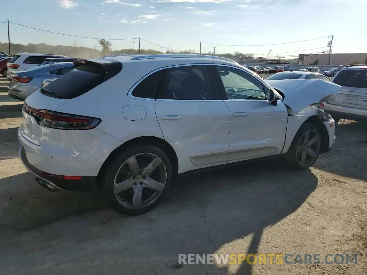 3 Photograph of a damaged car WP1AB2A55KLB32353 PORSCHE MACAN 2019