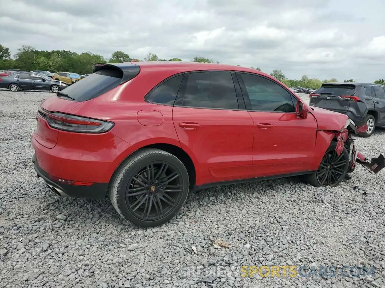 3 Photograph of a damaged car WP1AB2A56KLB30885 PORSCHE MACAN 2019