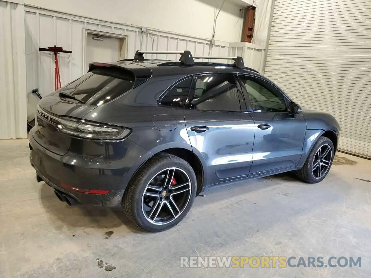 3 Photograph of a damaged car WP1AB2A59KLB30217 PORSCHE MACAN 2019
