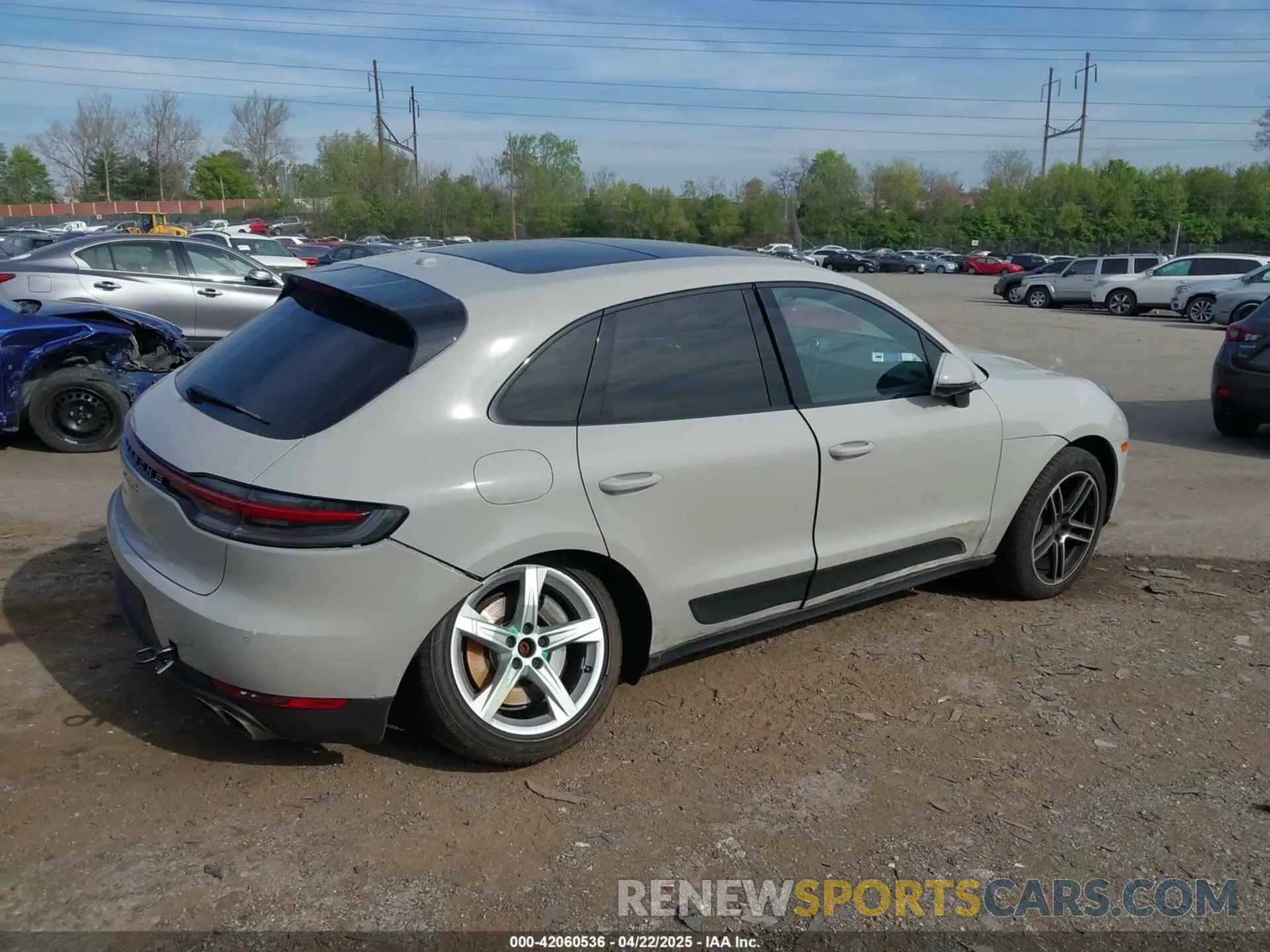 6 Photograph of a damaged car WP1AB2A5XKLB32154 PORSCHE MACAN 2019