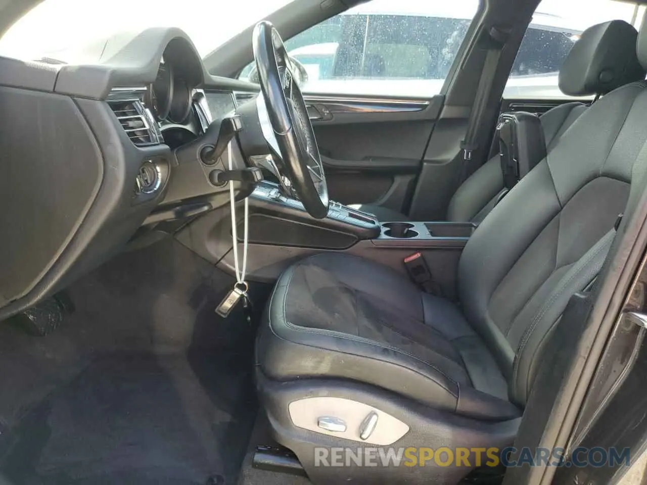 7 Photograph of a damaged car WP1AA2A50LLB04058 PORSCHE MACAN 2020