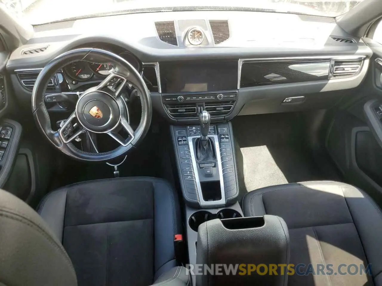 8 Photograph of a damaged car WP1AA2A50LLB04058 PORSCHE MACAN 2020